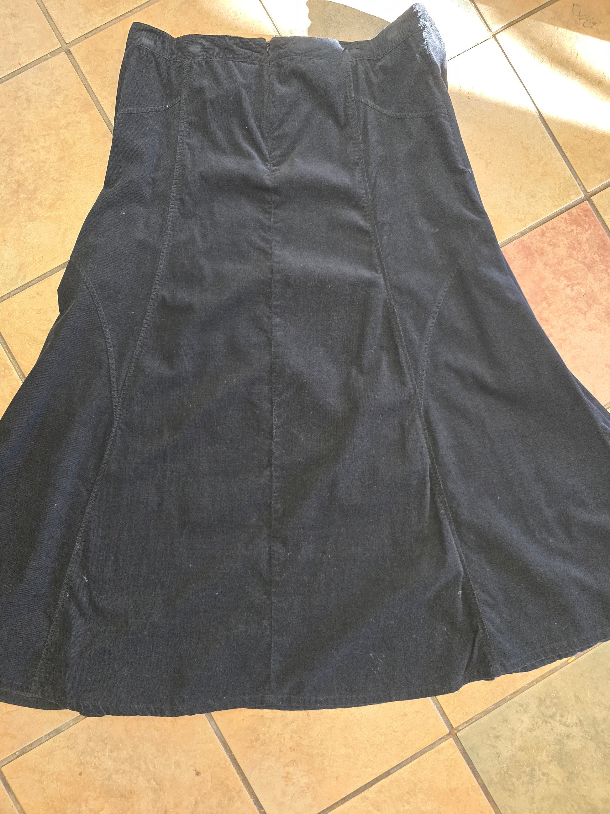 Corduroy ankle length skirt size 14 image 5