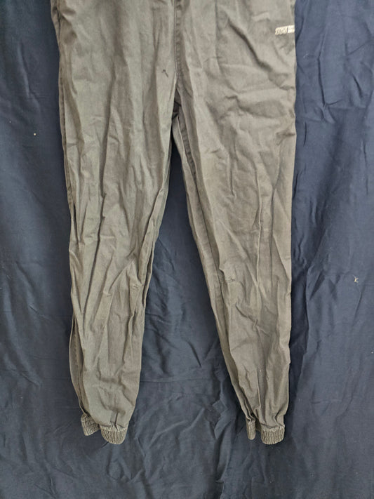 Kids elastic foot Capri size 10 image 1