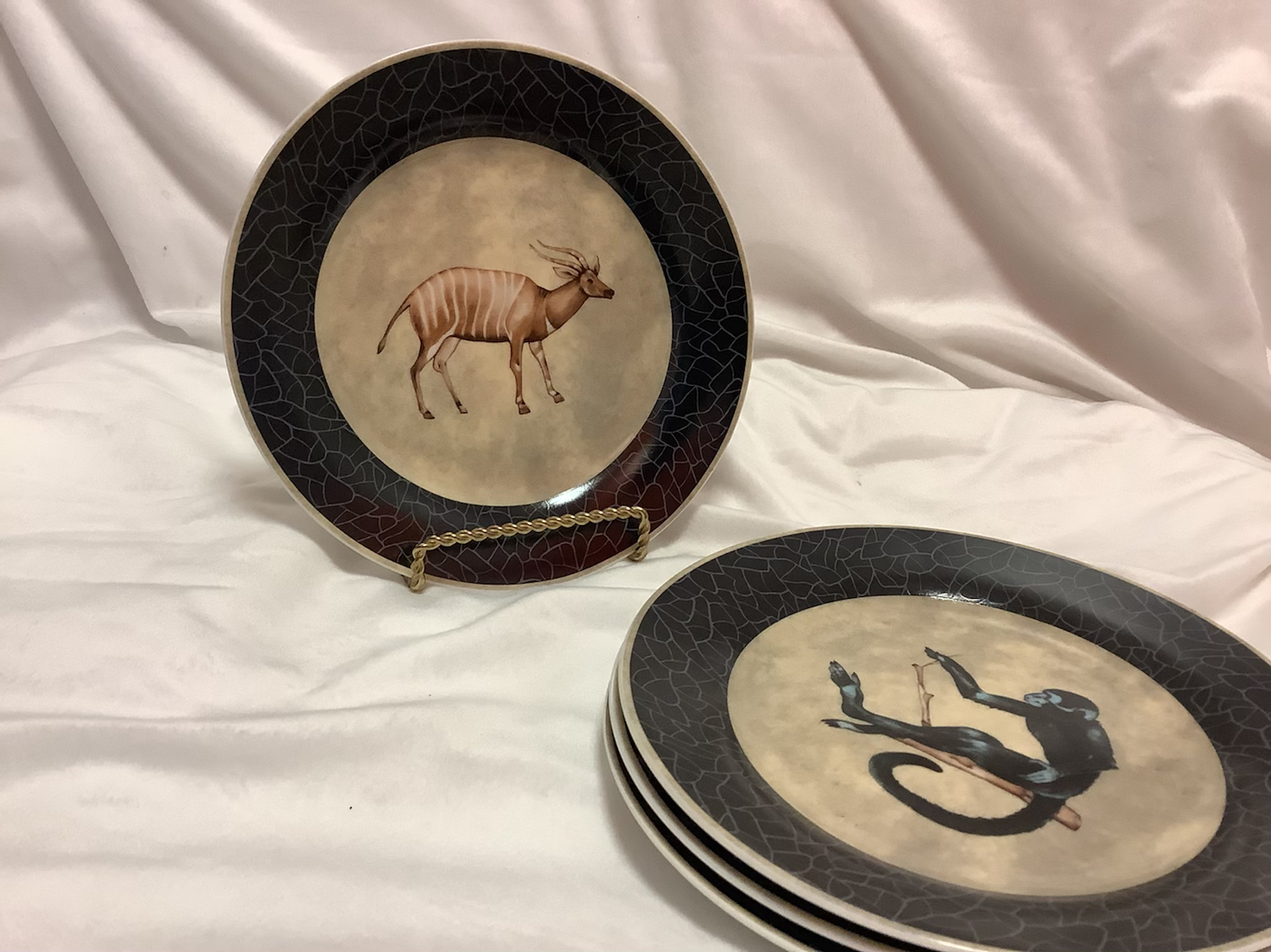 Set of 4 Safari Plates image 4