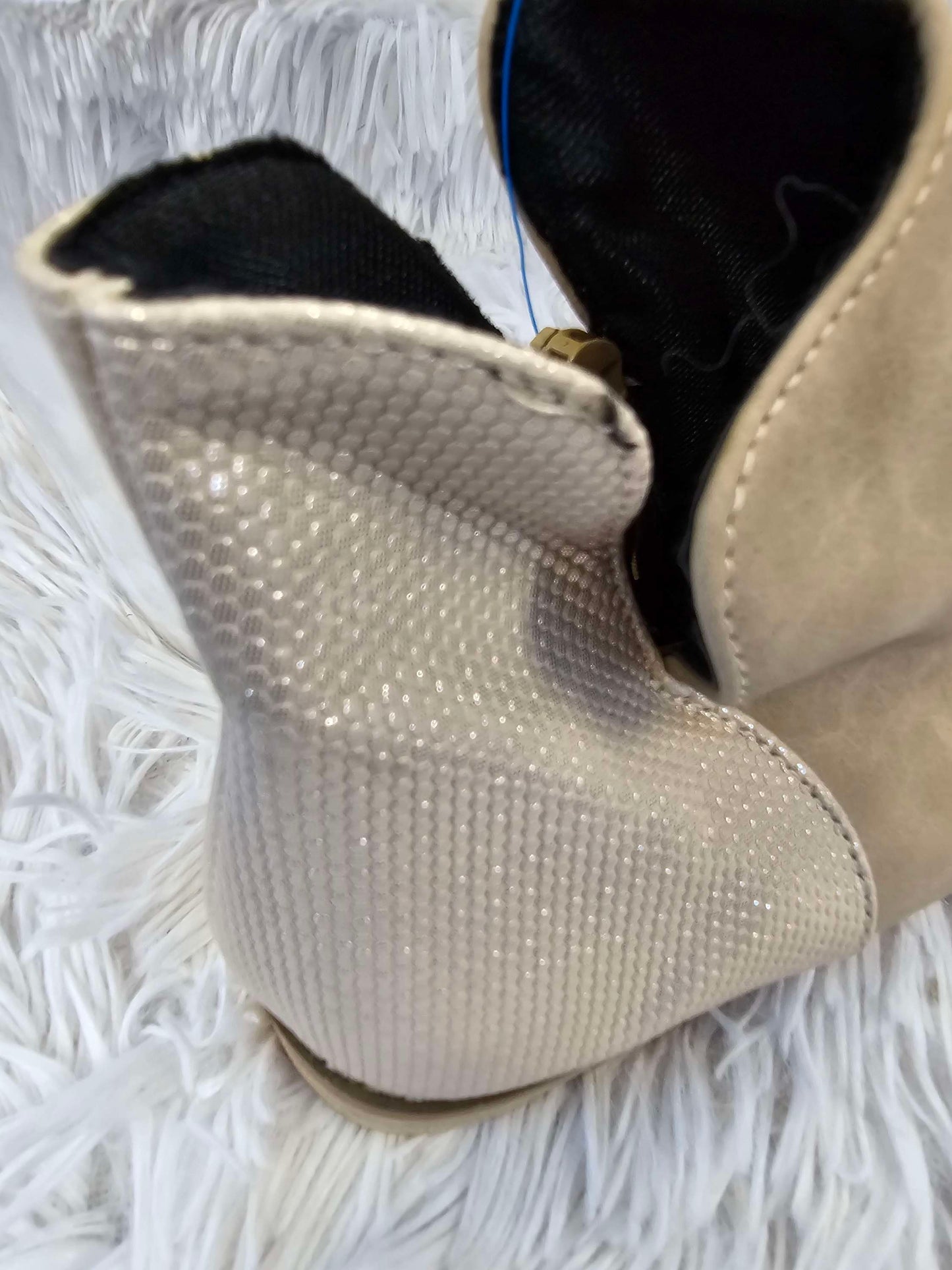 Girl ankle boots size 3 image 2