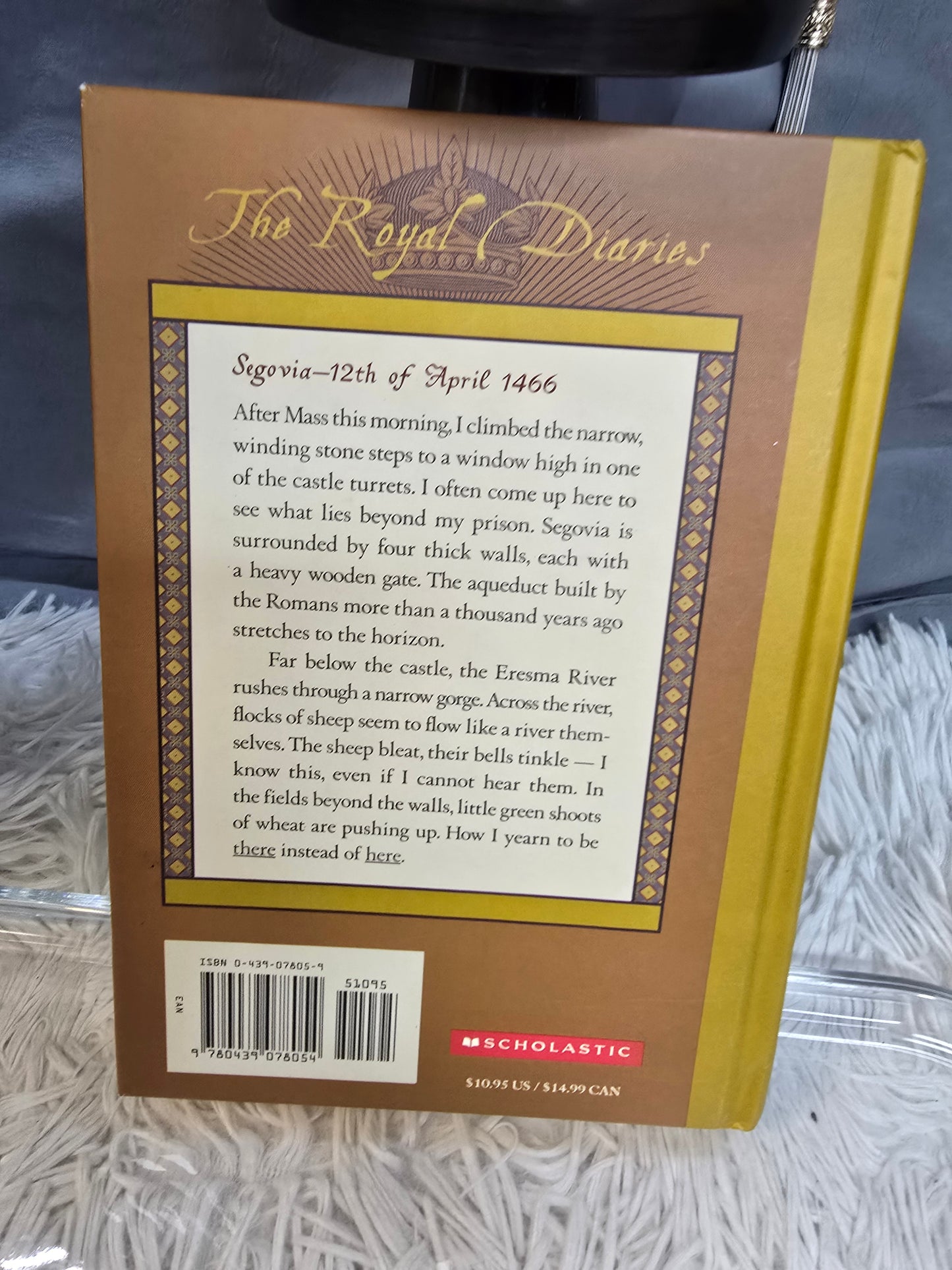 The Royal Diaries Isabel image 2