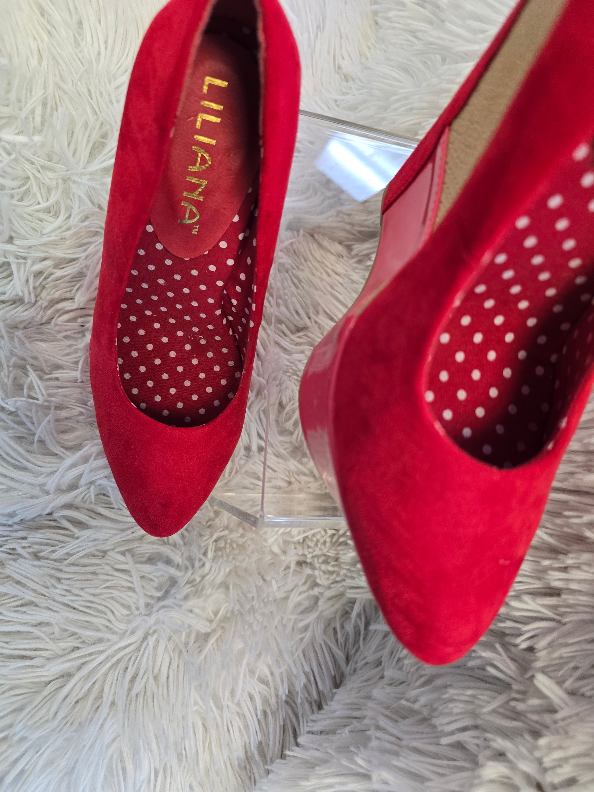 Red fashion shoe 6.5 image 3