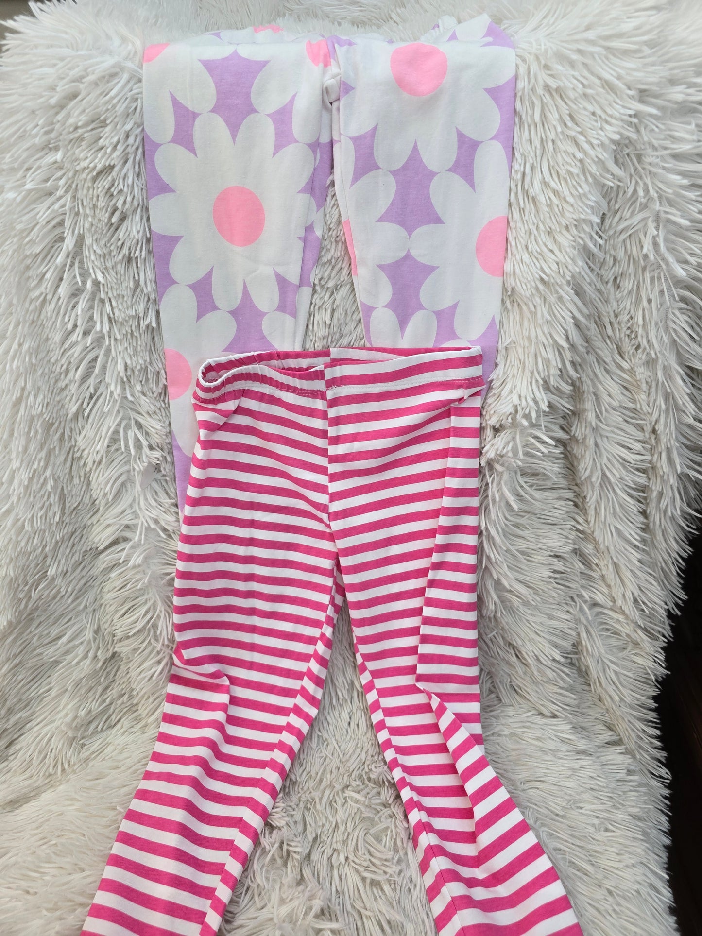 Set of 2 girl slacks size M image 5