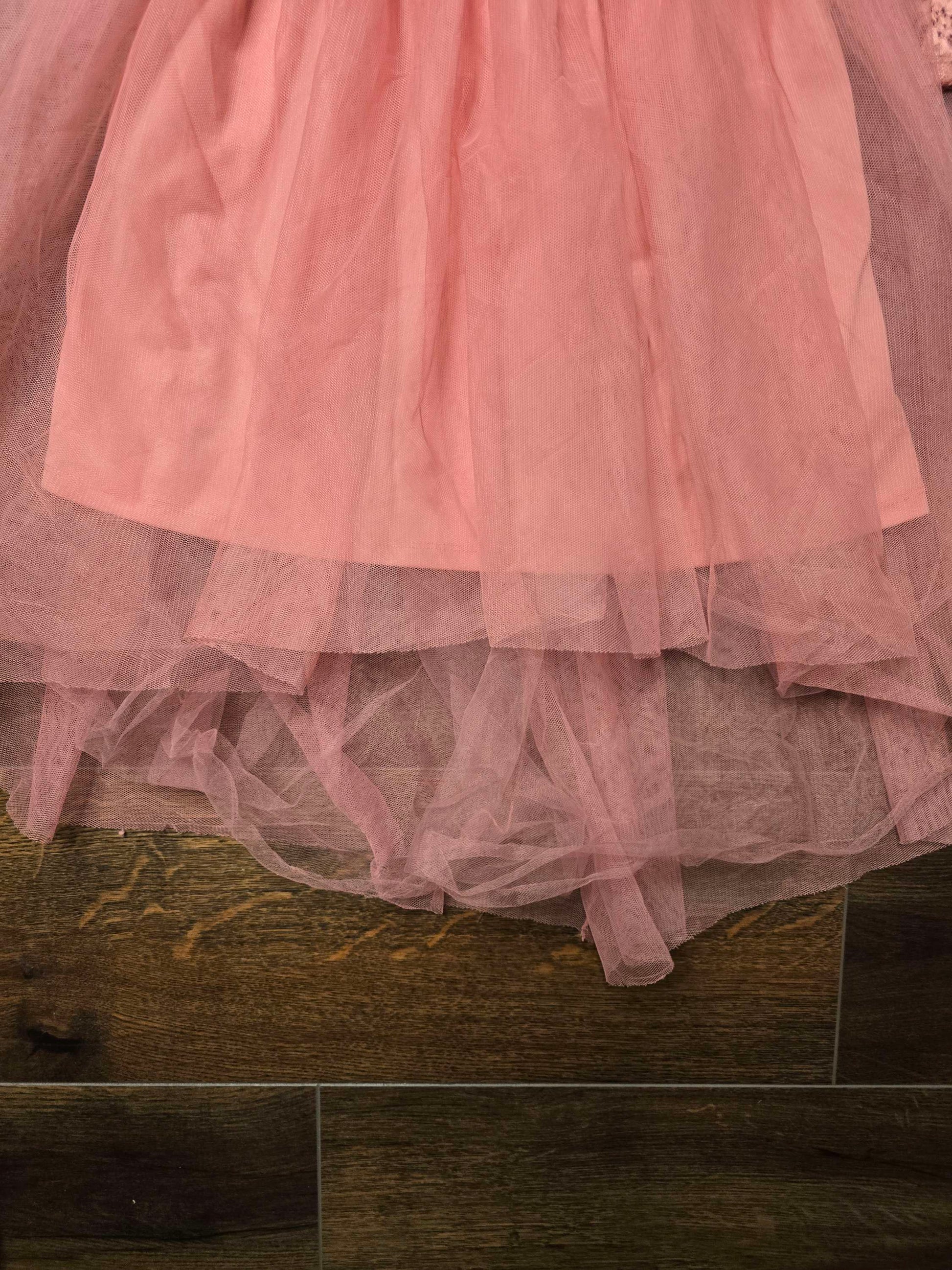 Girl dress size 8 image 3