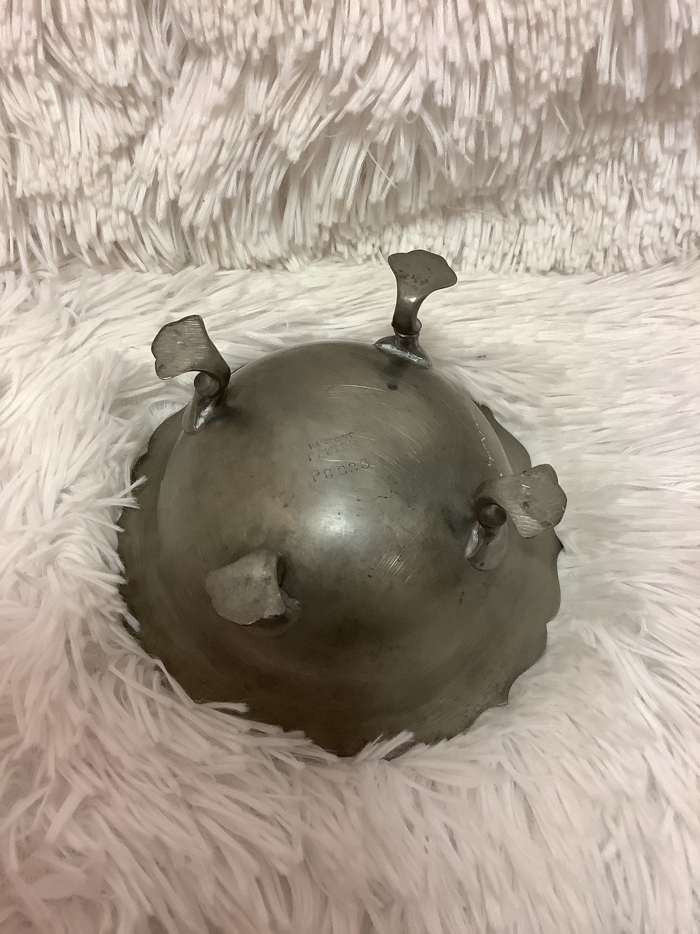 Vintage Pairpoint Pewter P8028 four leg Bowl image 2