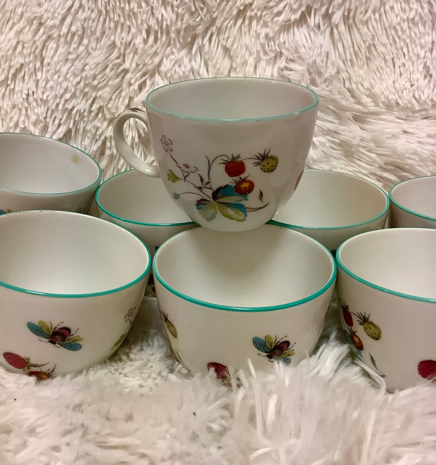 royal worcester flameproof porcelain strawberry fair cups set of 8 image 0