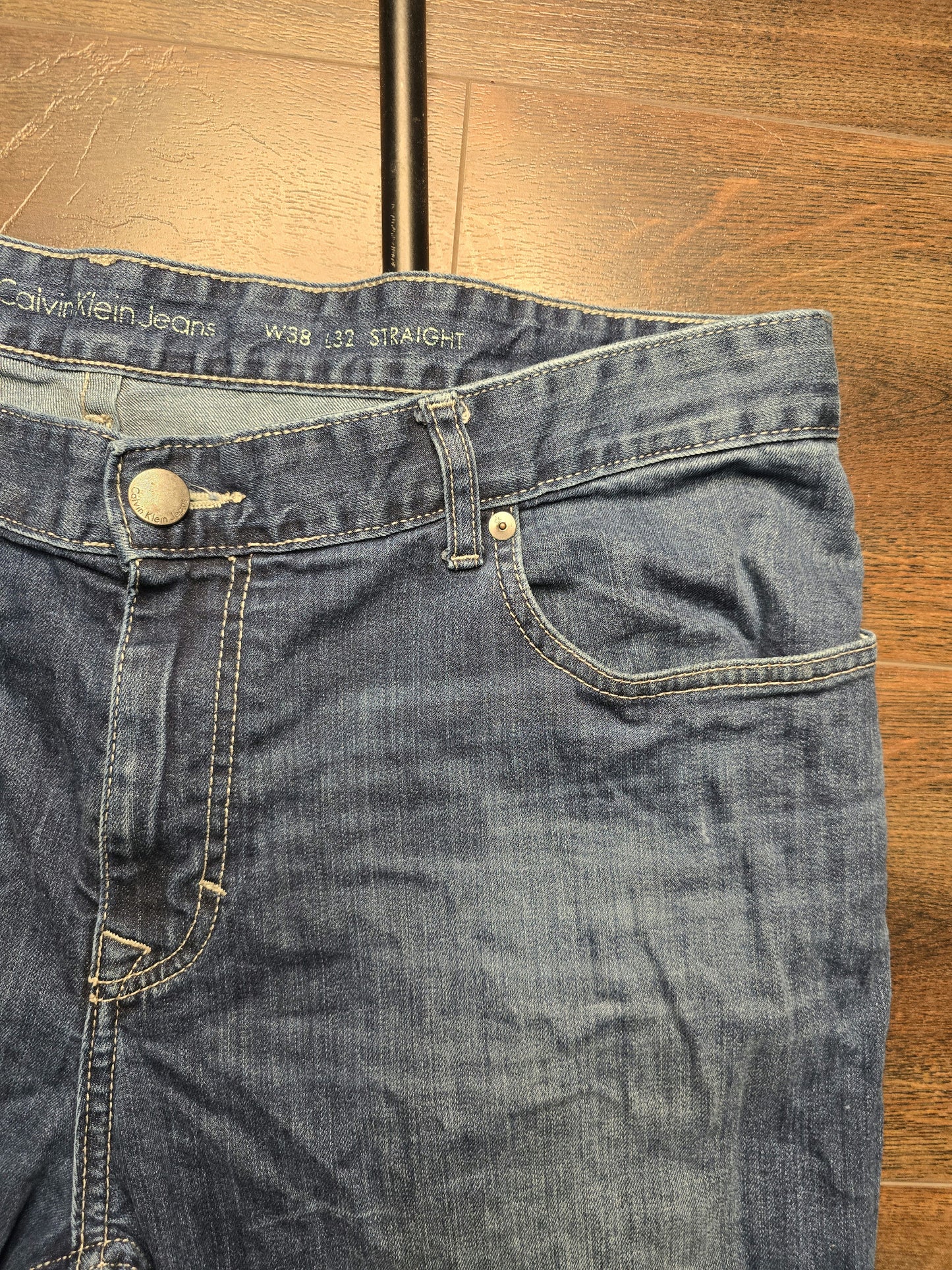 Calvin Klein men denim 38x32 image 3
