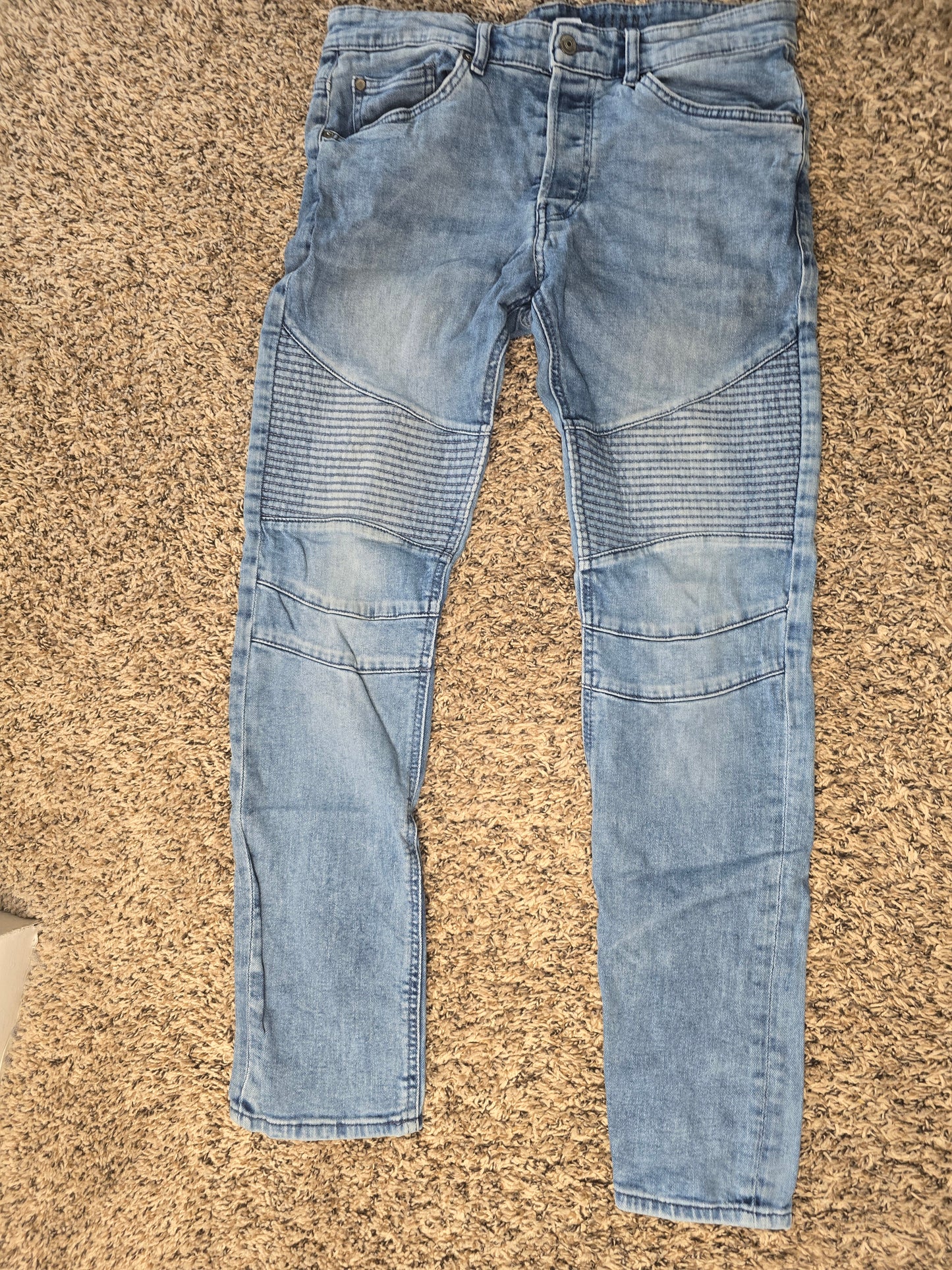 Men’s Divided Moto Jeans Size 33 Light Wash Slim Fit Ribbed Knee Biker Denim image 2