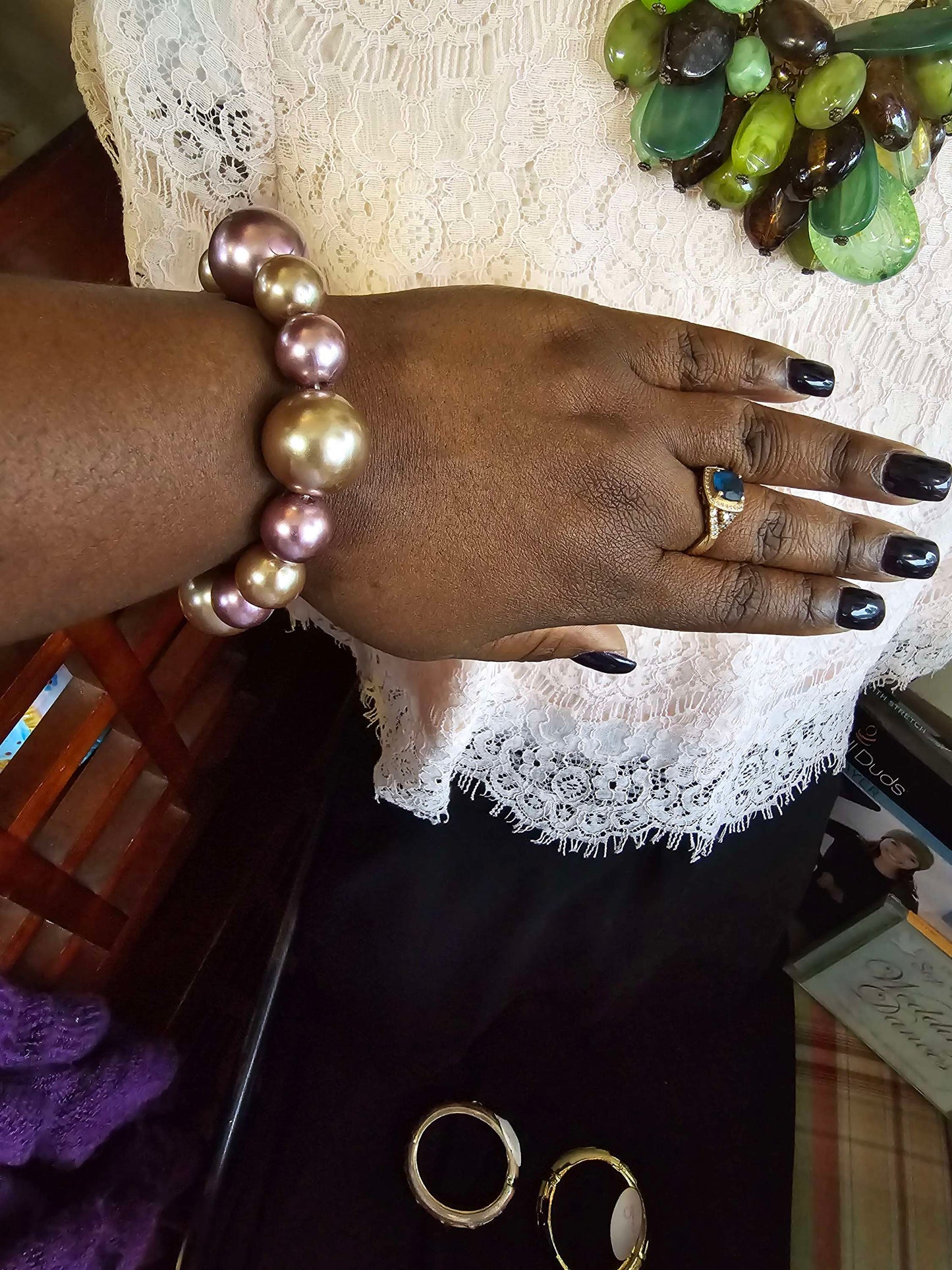 Hand bead image 3