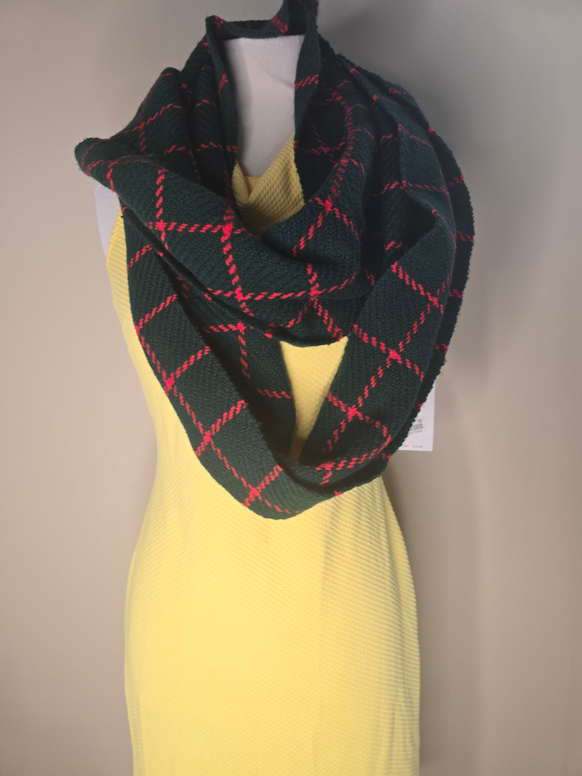 Red and green long scarf image 3