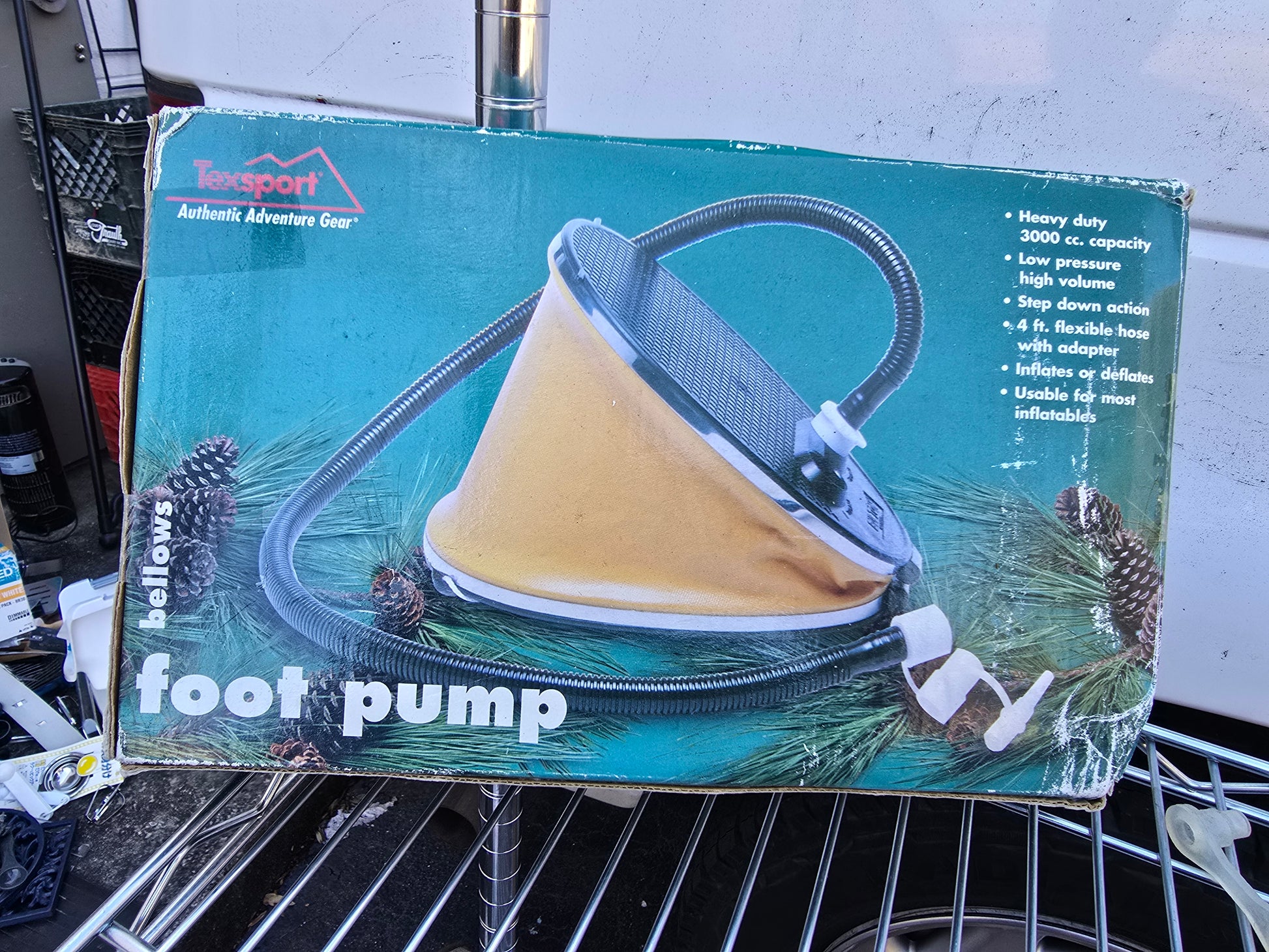 Foot pump vintage image 0