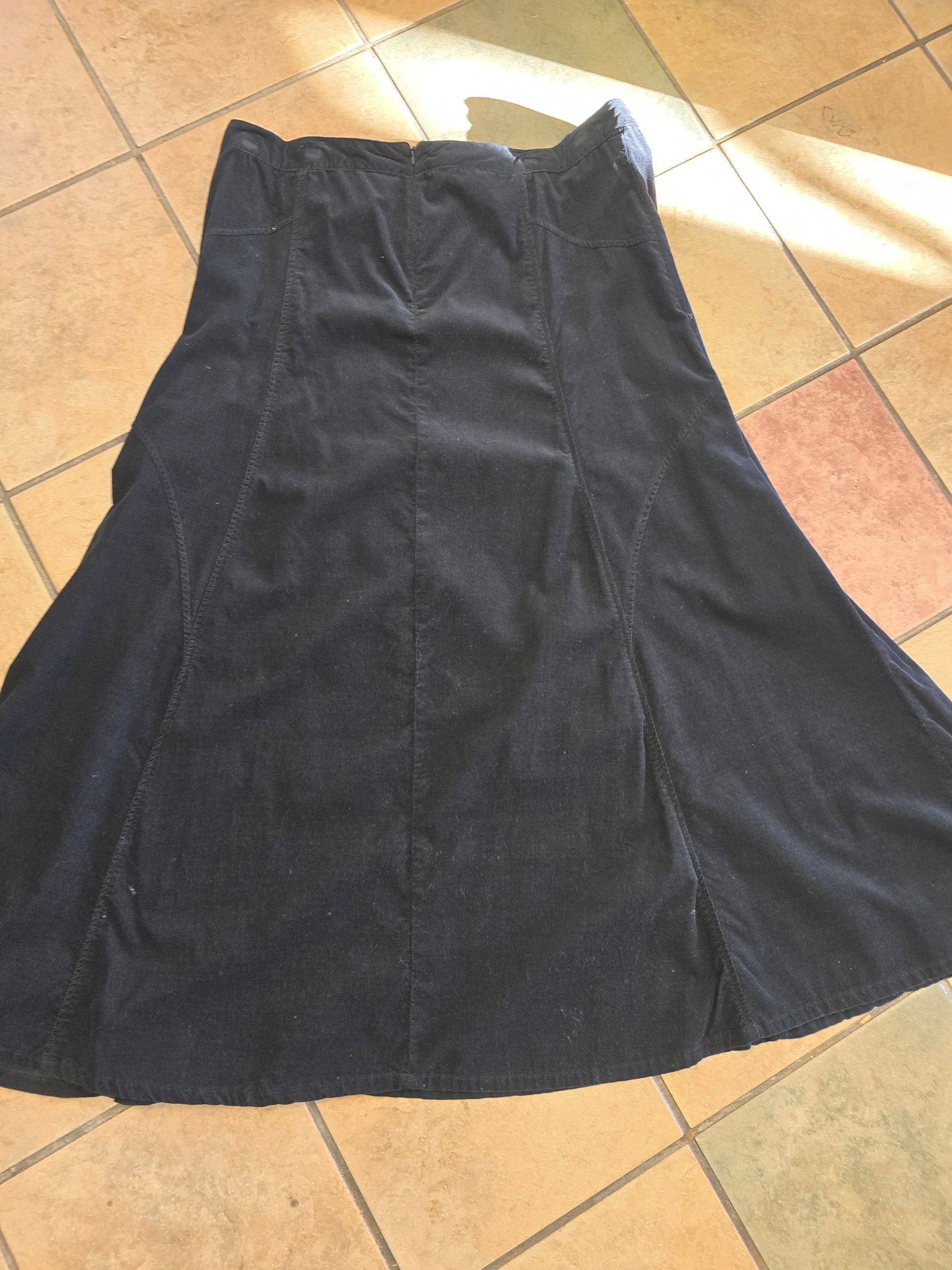 Corduroy ankle length skirt size 14 image 2
