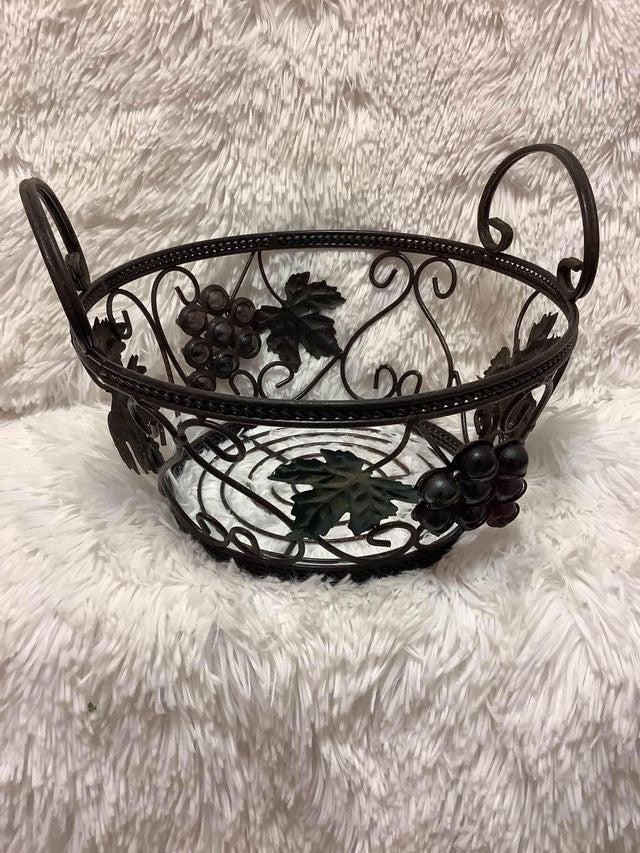 Metal Grape themed Basket image 0