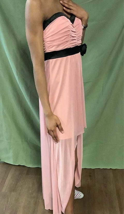 Pompous Girly Pink Dress image 3