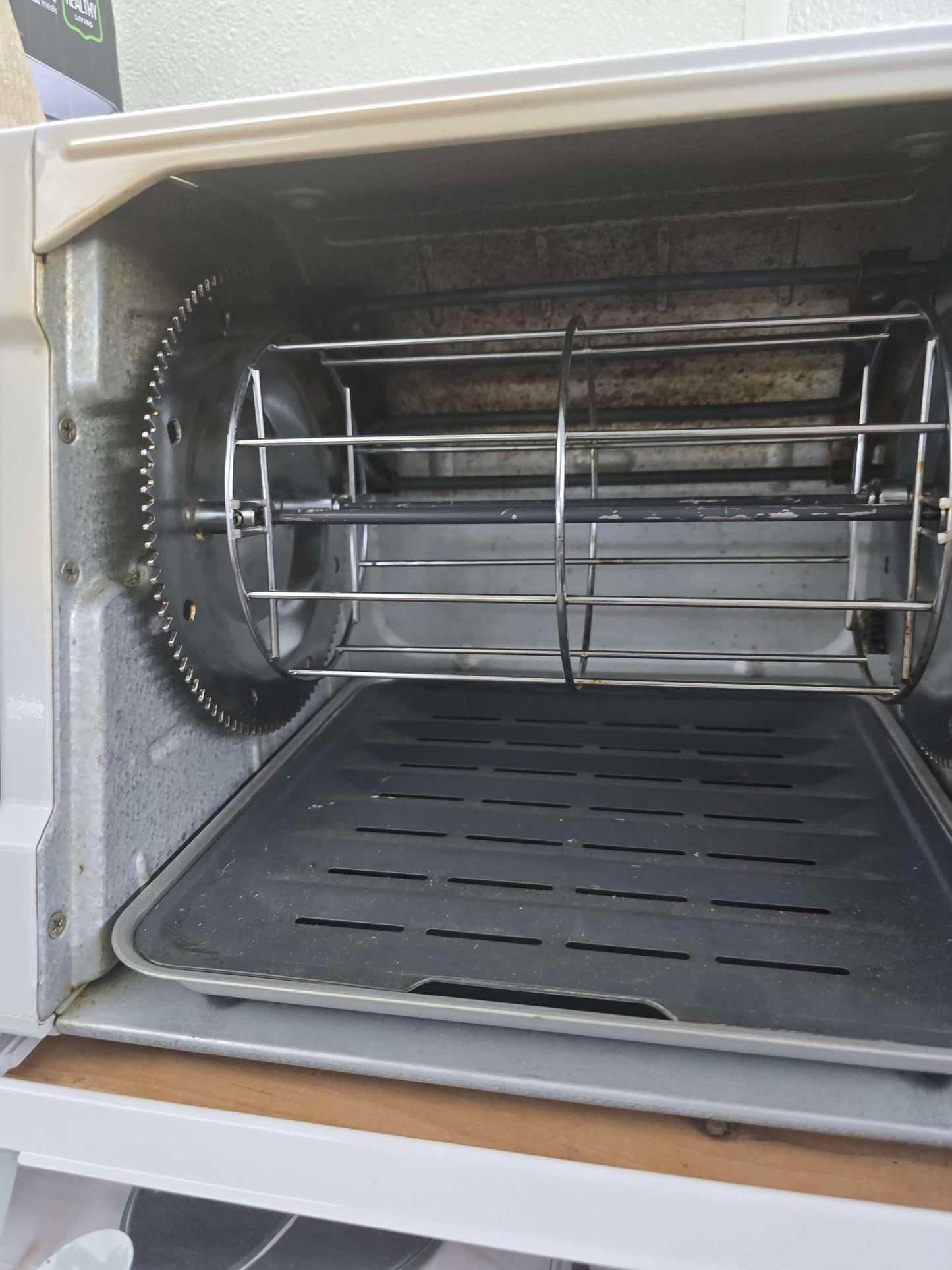 Ronco Showtime Compact Rotisserie & BBQ Oven model 3000T White image 3