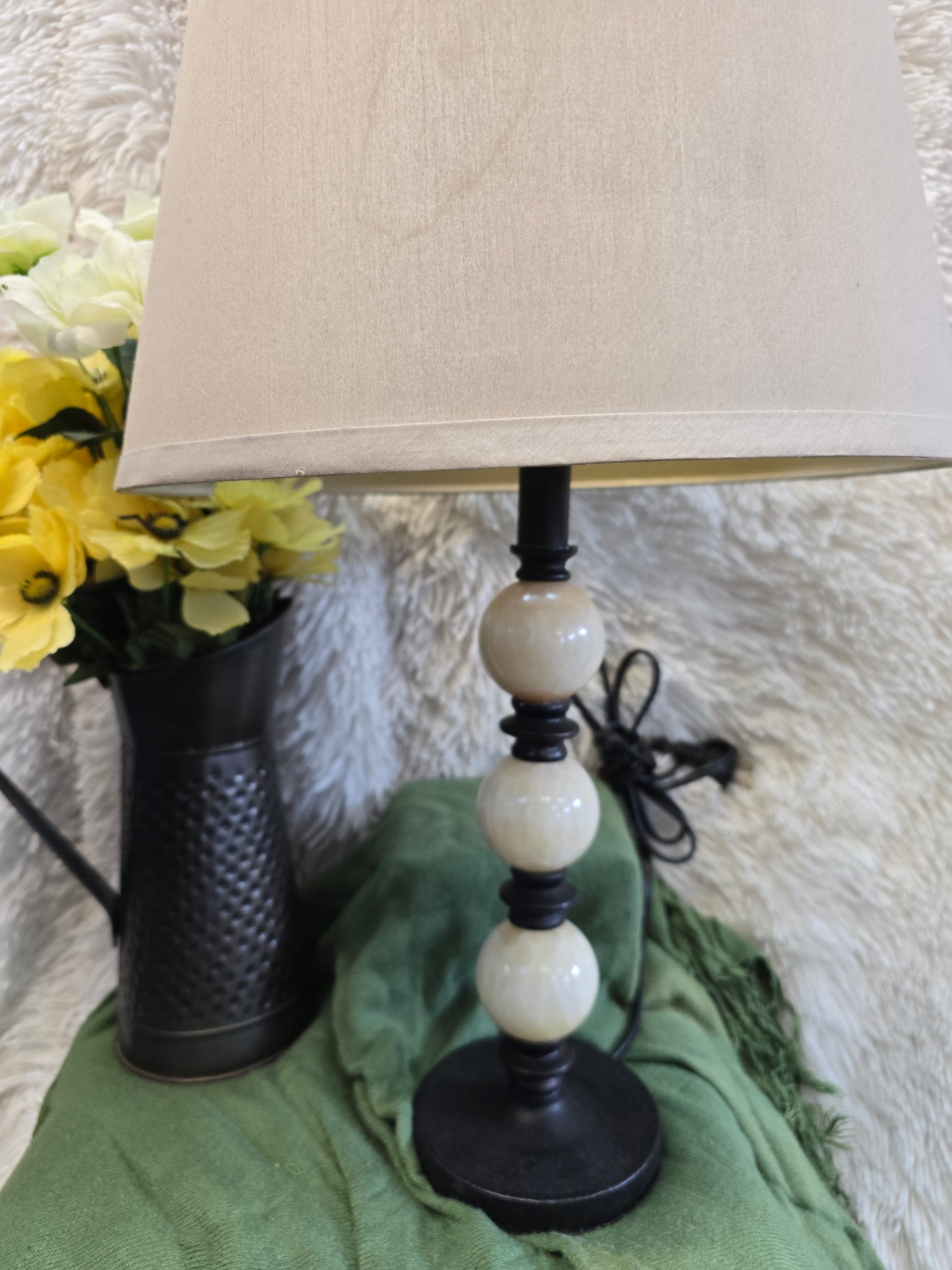 Accent marble tone lamp 16inch image 3