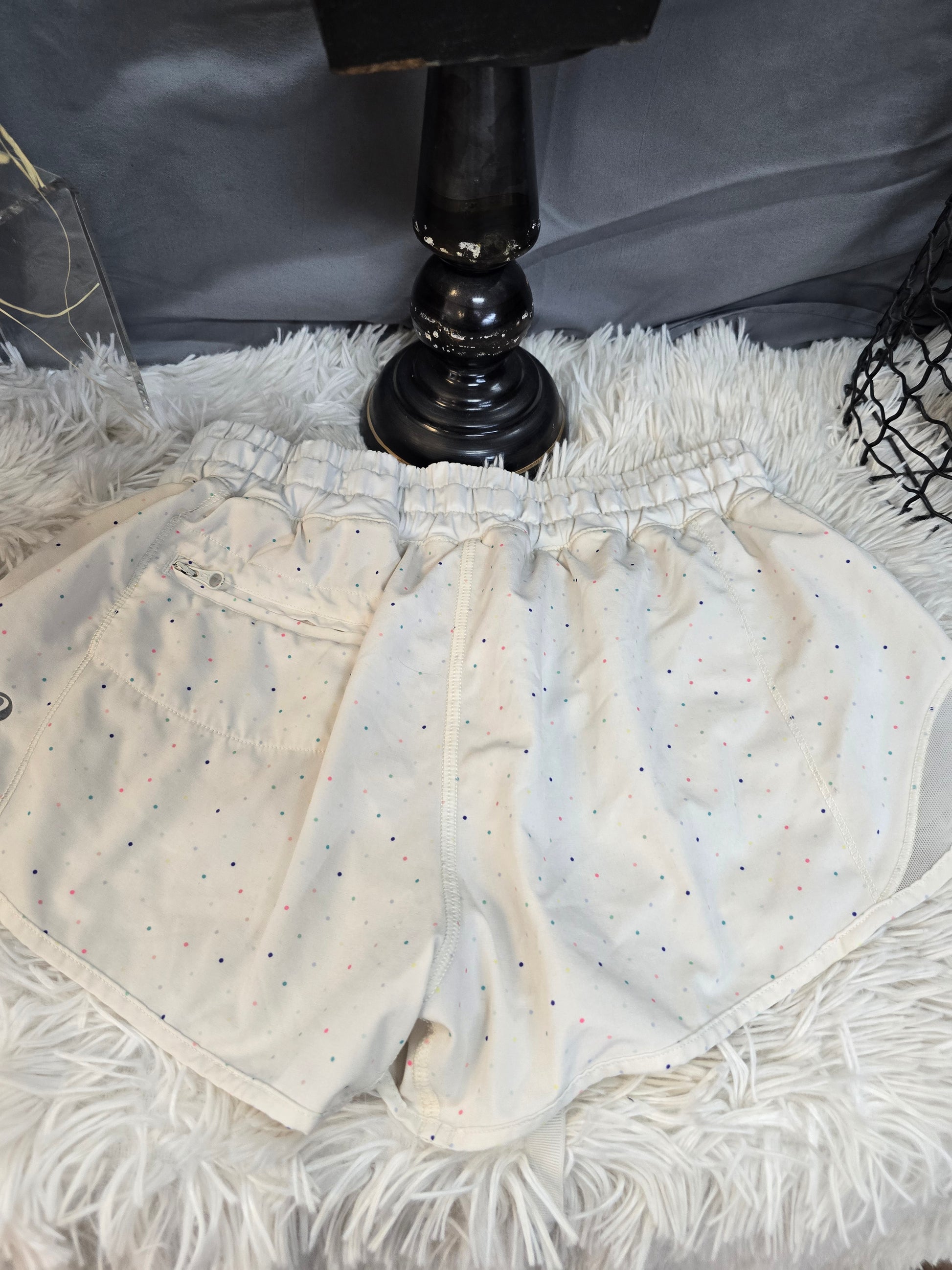 Lululemon shorts size 4 image 5