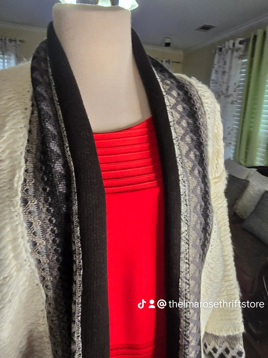 Wool white sweater image 0