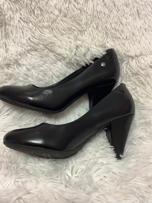 Andiamo Black heels size 7 image 0
