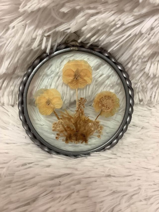 Pressed flower frame wall decor image 0
