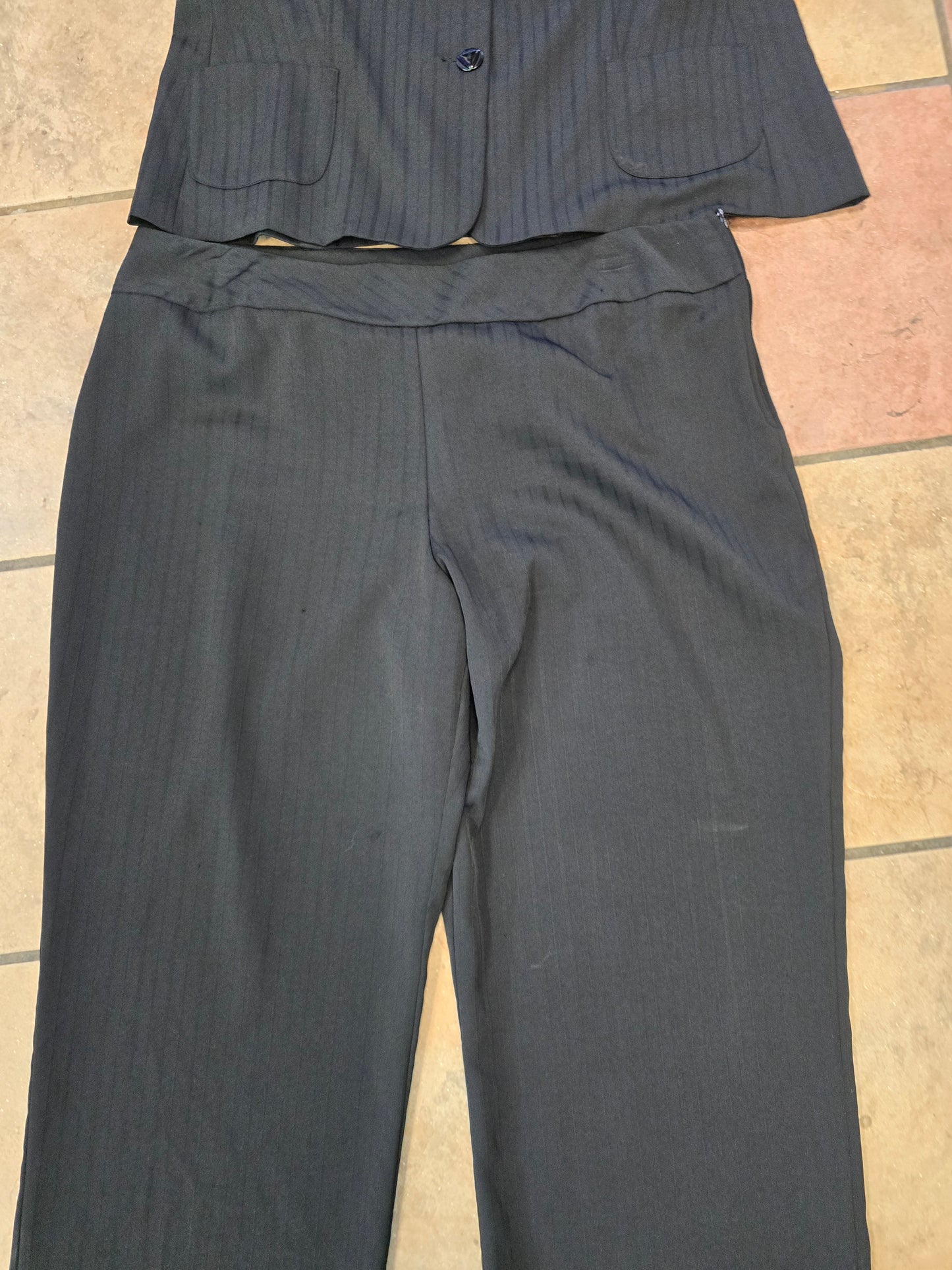 Women 2 piece pants suit Blue size 18 image 3