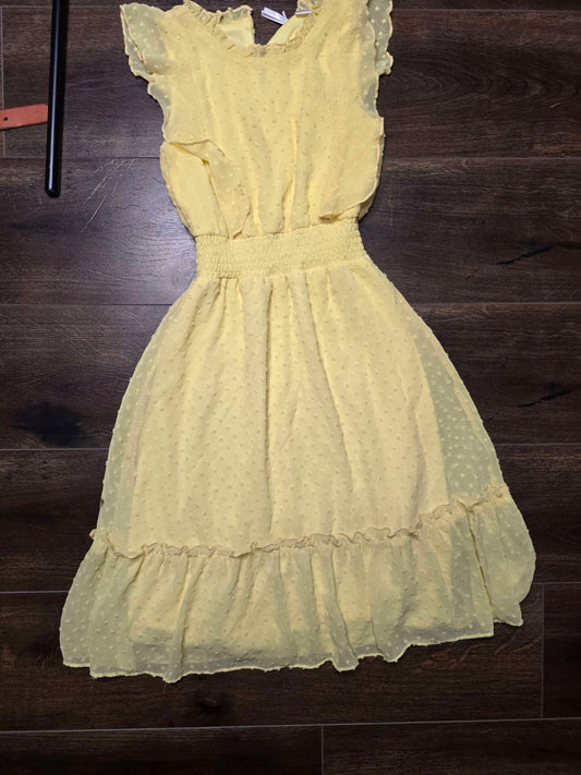 Girl yellow dress size 8 image 0