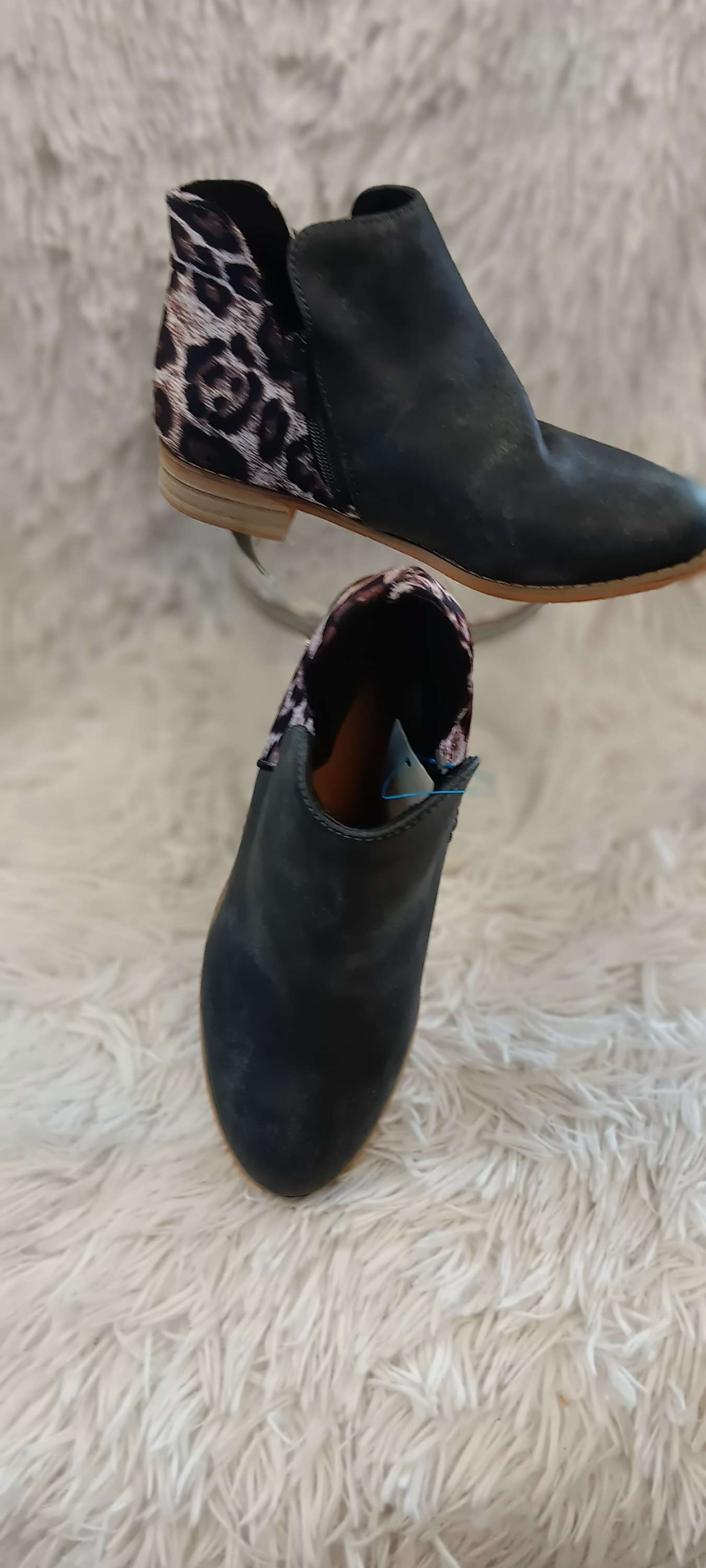 Ankle boots size 35 image 3