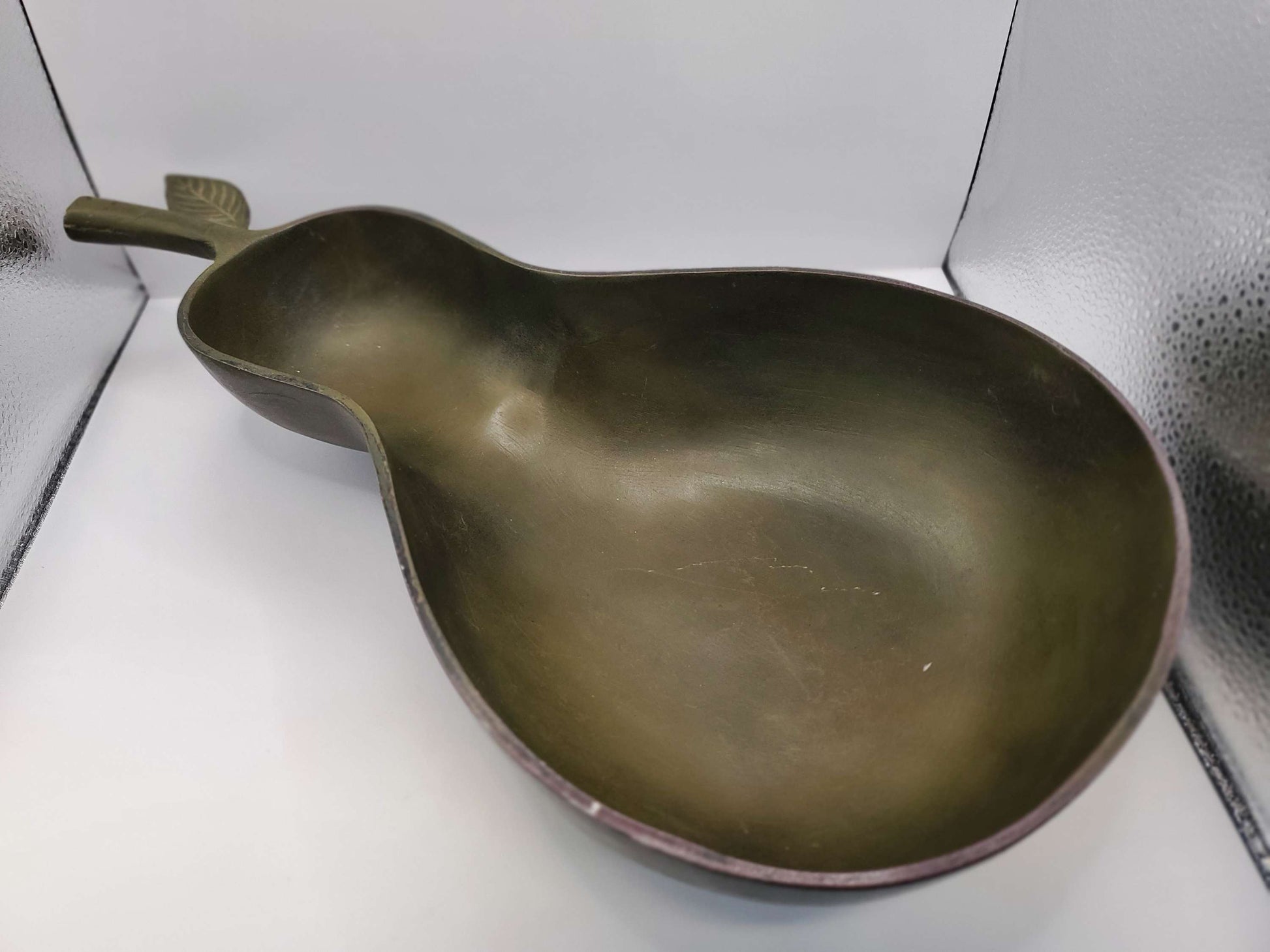 Pear shaped bowl 16x9 inches image 1