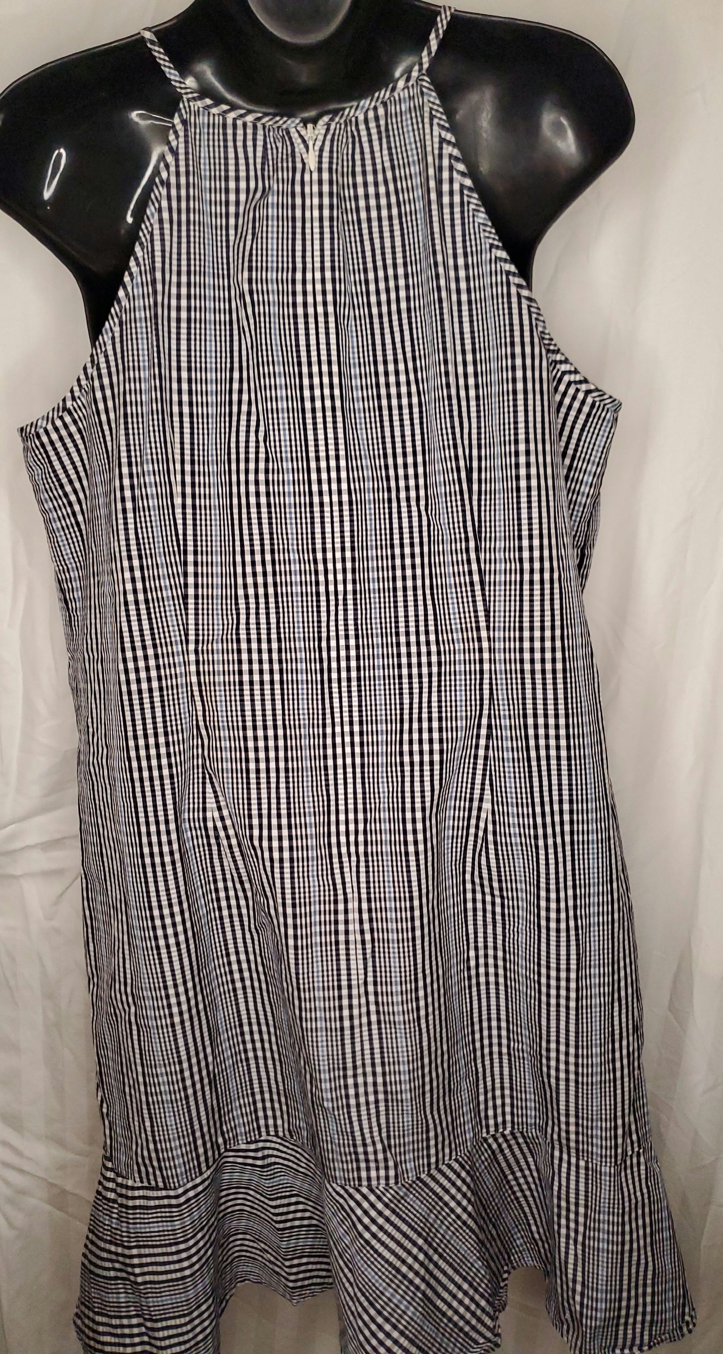 J Crew black and white v cut above knee dress size 8 image 8
