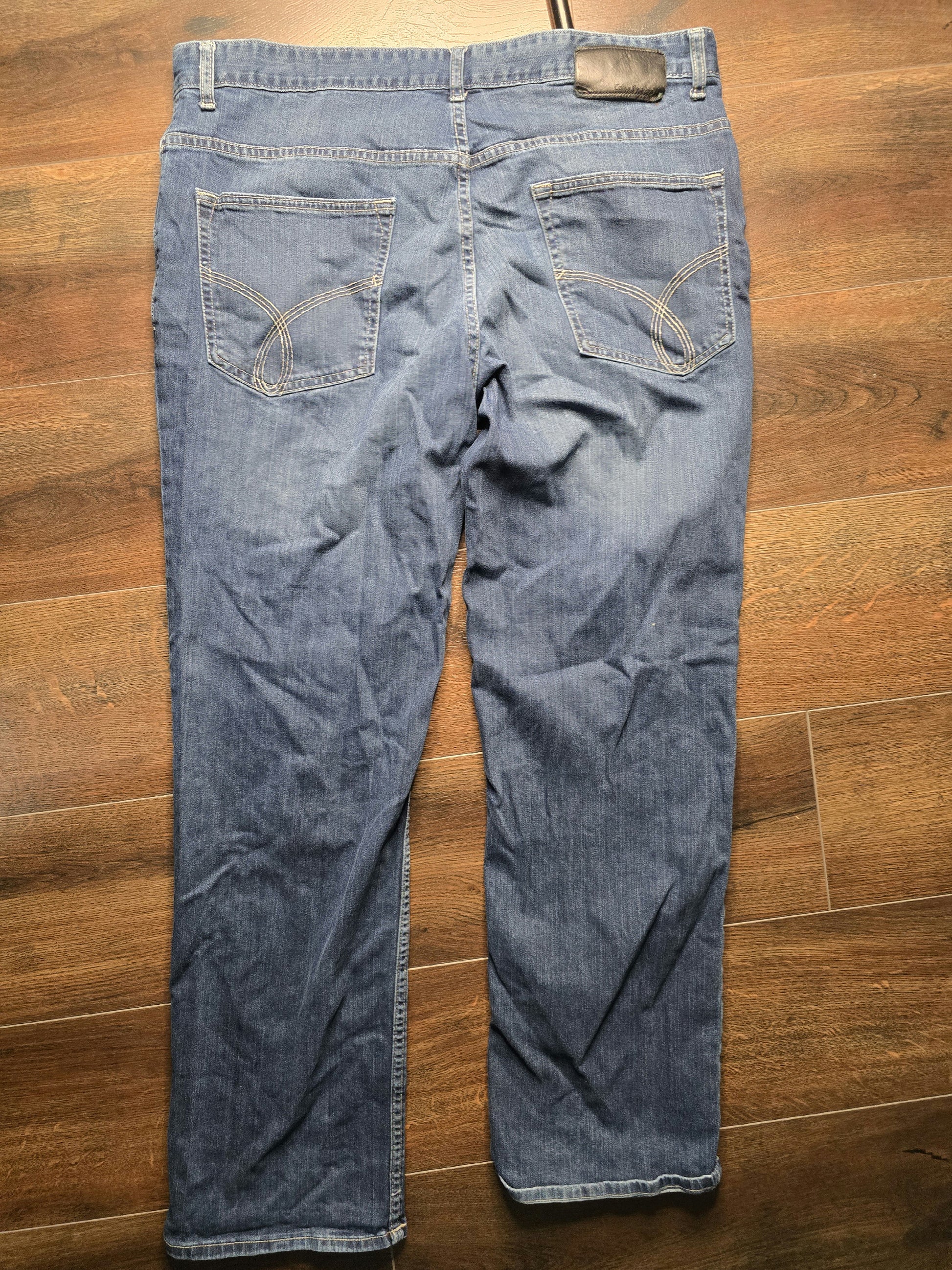 Calvin Klein men denim 38x32 image 7