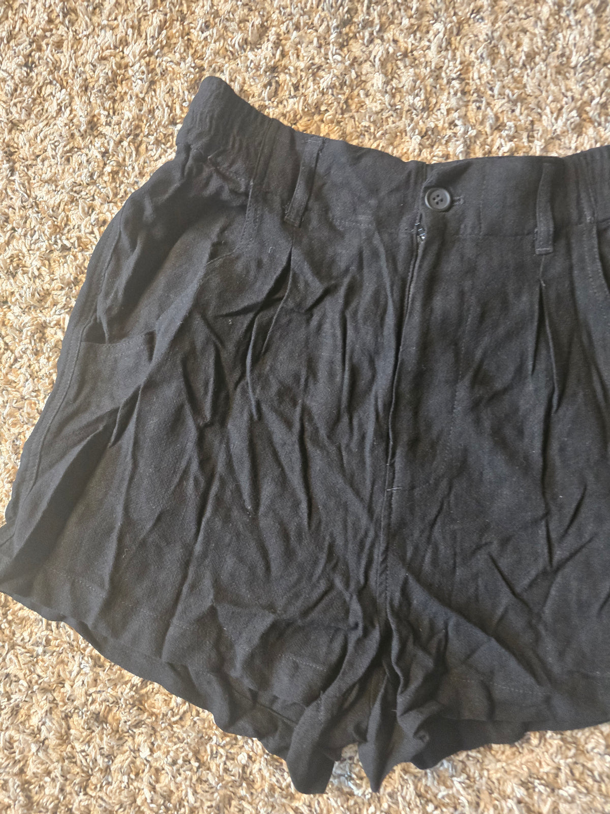 Fashion Nova Black High-Waisted Pleated Linen Blend Shorts Size M