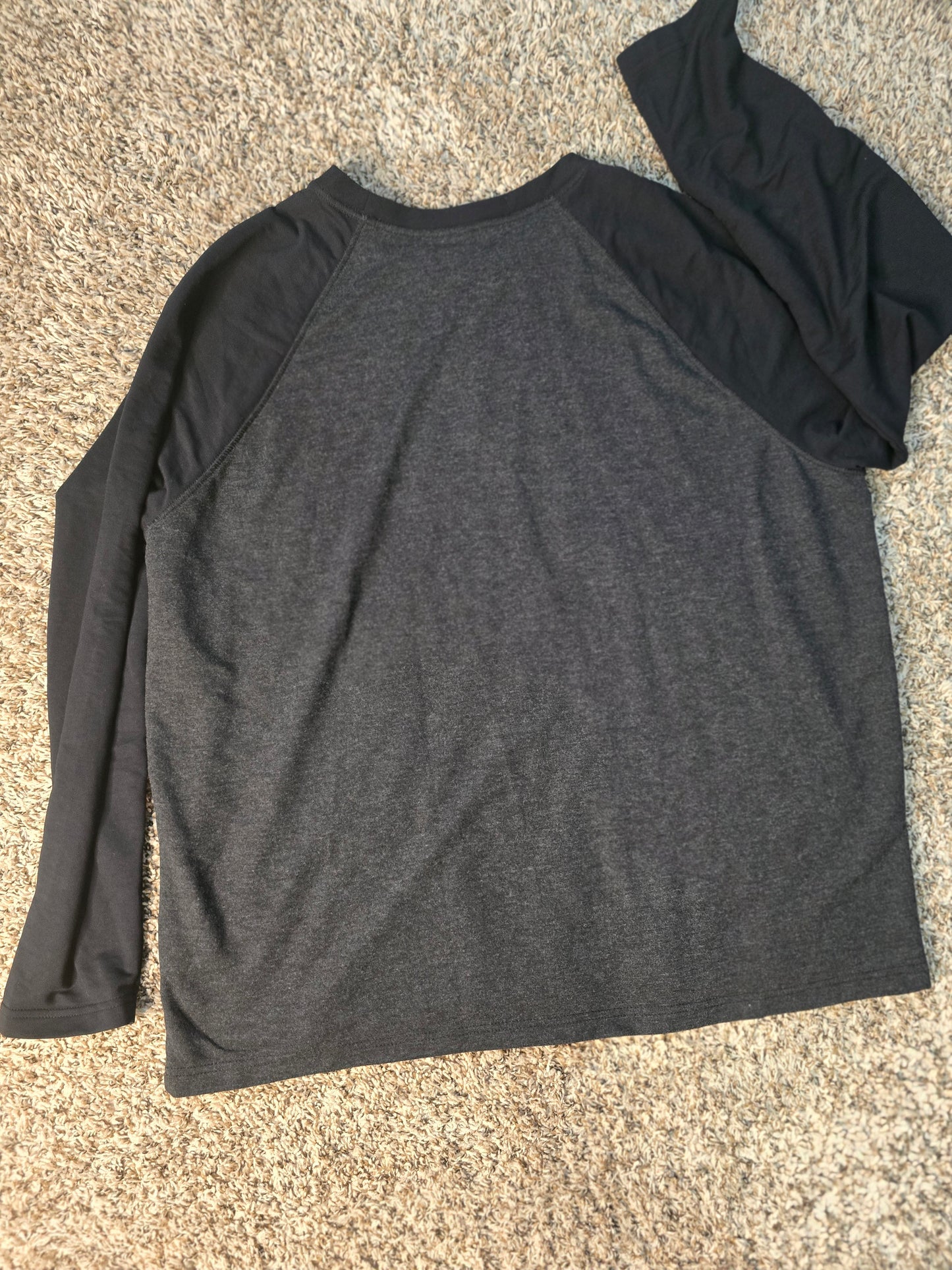 Orvis Men’s Long Sleeve Raglan Shirt – Black & Charcoal Gray – XXL