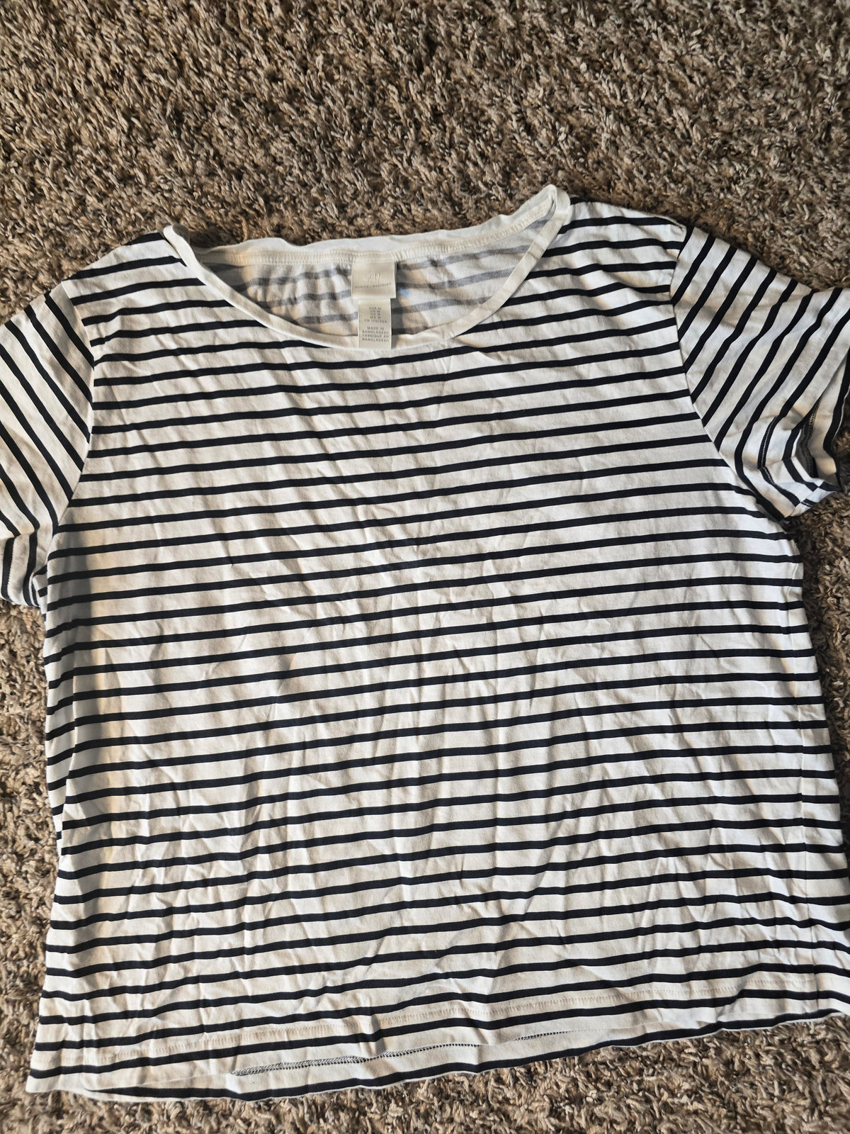 H&M Women's Black & White Striped Short Sleeve T-Shirt – Size Medium