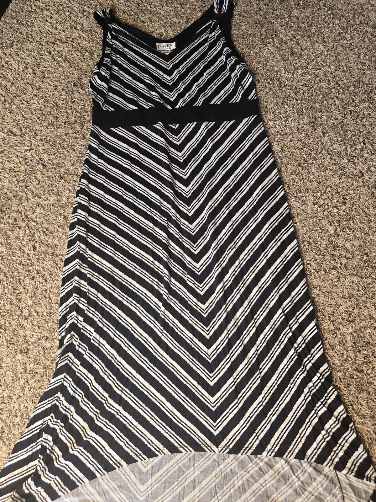 Mary McFadden Collection Black & White Chevron Stripe Maxi Dress XL