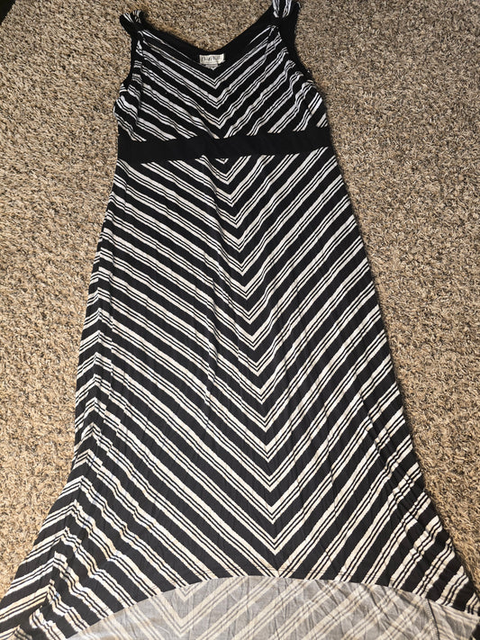 Mary McFadden Collection Black & White Chevron Stripe Maxi Dress XL