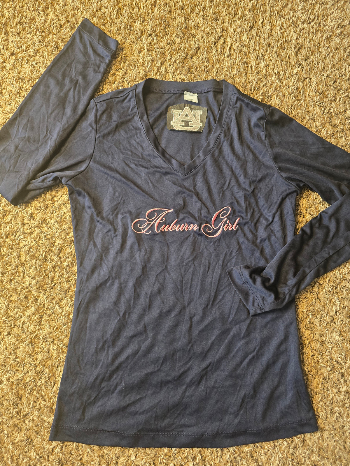 Auburn Tigers Women's XS Long Sleeve V-Neck Shirt Navy Blue Auburn Girl NCAA