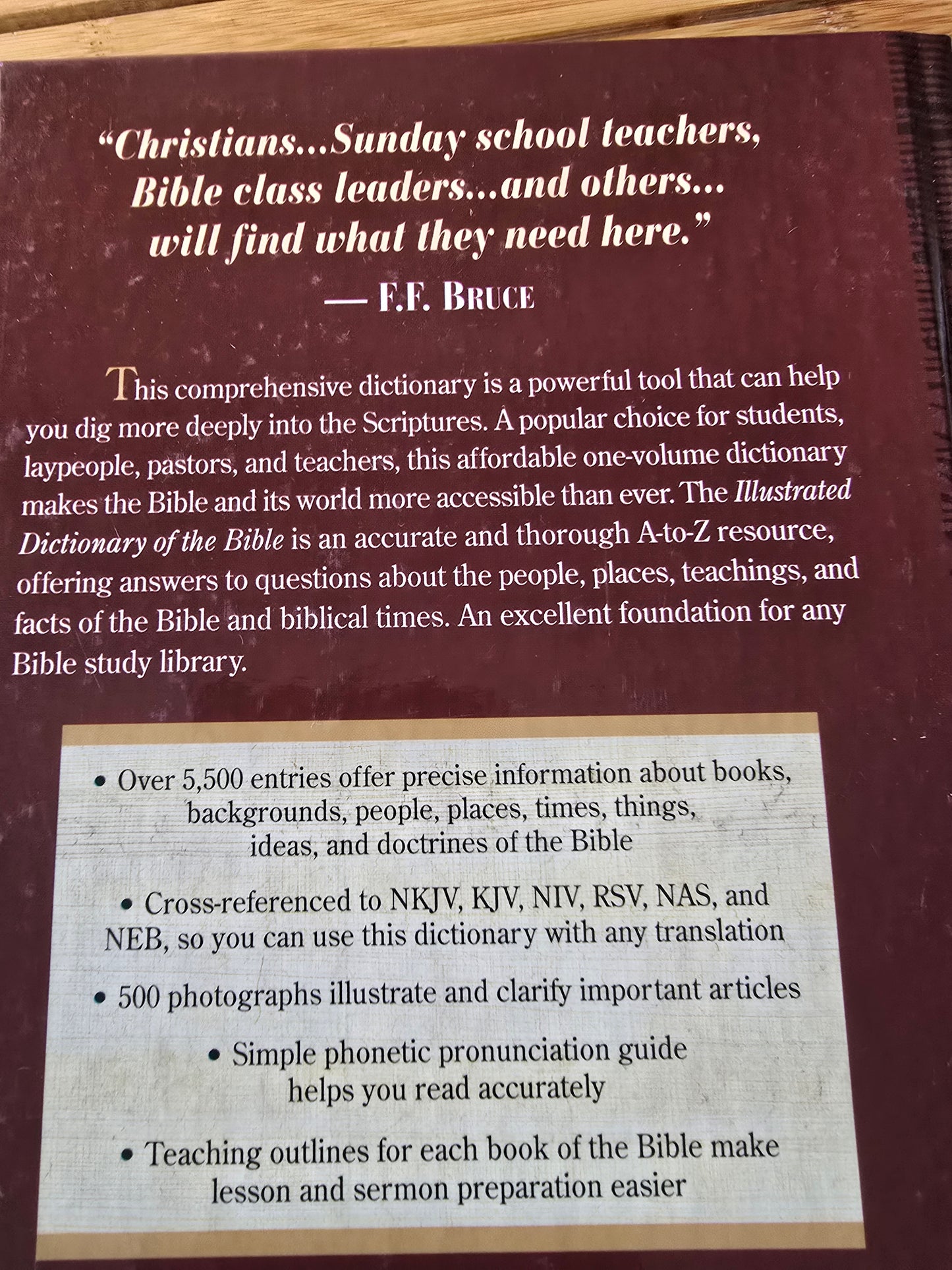 Illustrated Dictionary of the Bible – Herbert Lockyer Sr. – Hardcover Biblical Reference Book