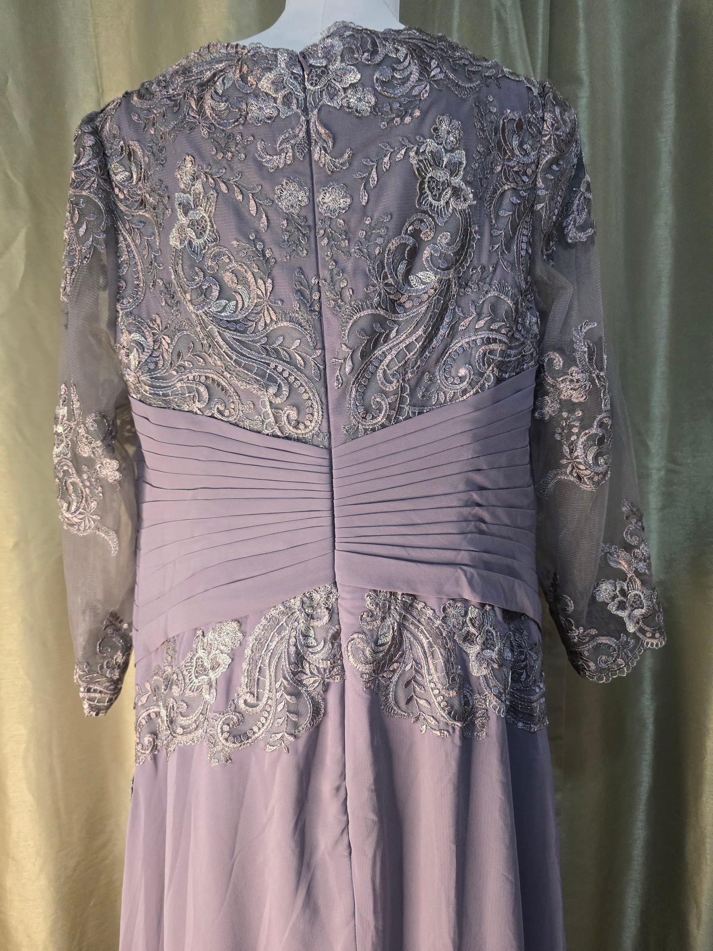 JJ's House Dusty Lavender Lace Formal Evening Gown – Women's Custom Size (See Measurements)