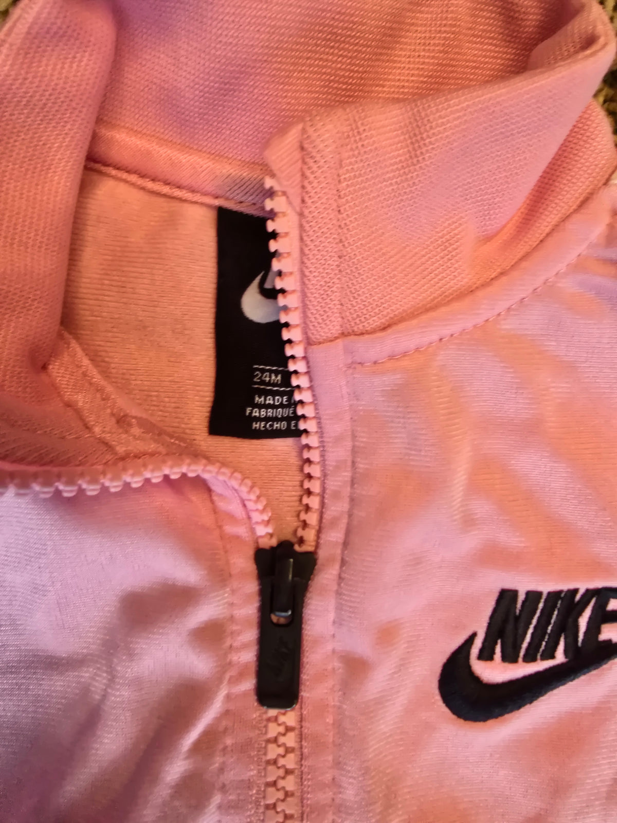 Nike Baby Girls Pink Full Zip Track Jacket Heart Logo Sleeve Stripe 24M