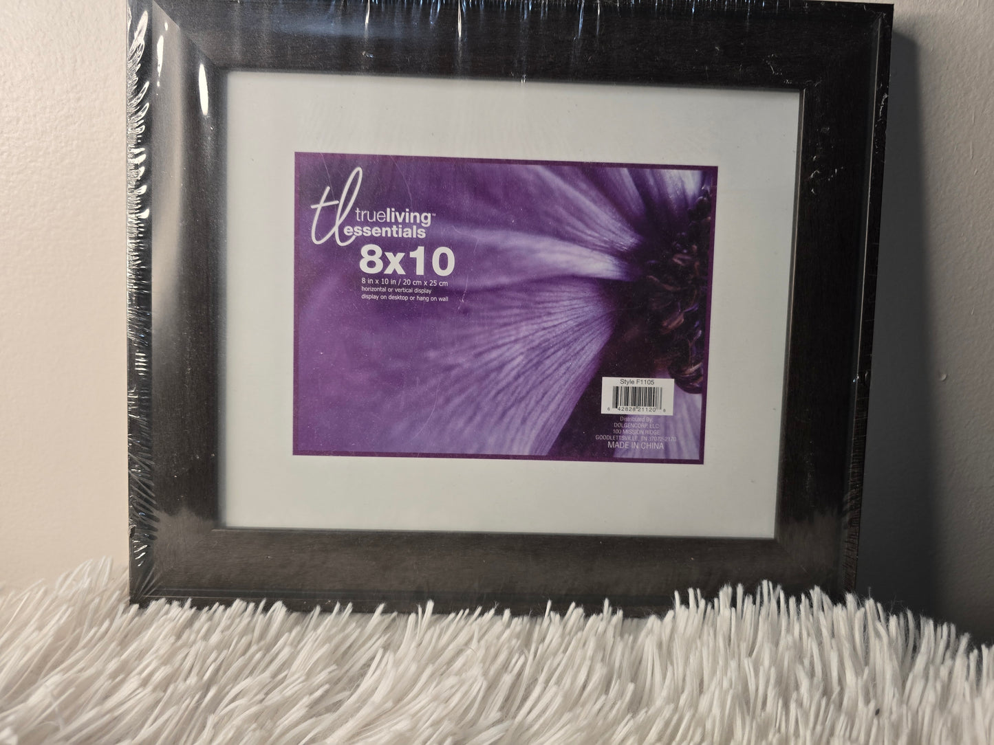 TrueLiving Essentials 8x10 Picture Frame