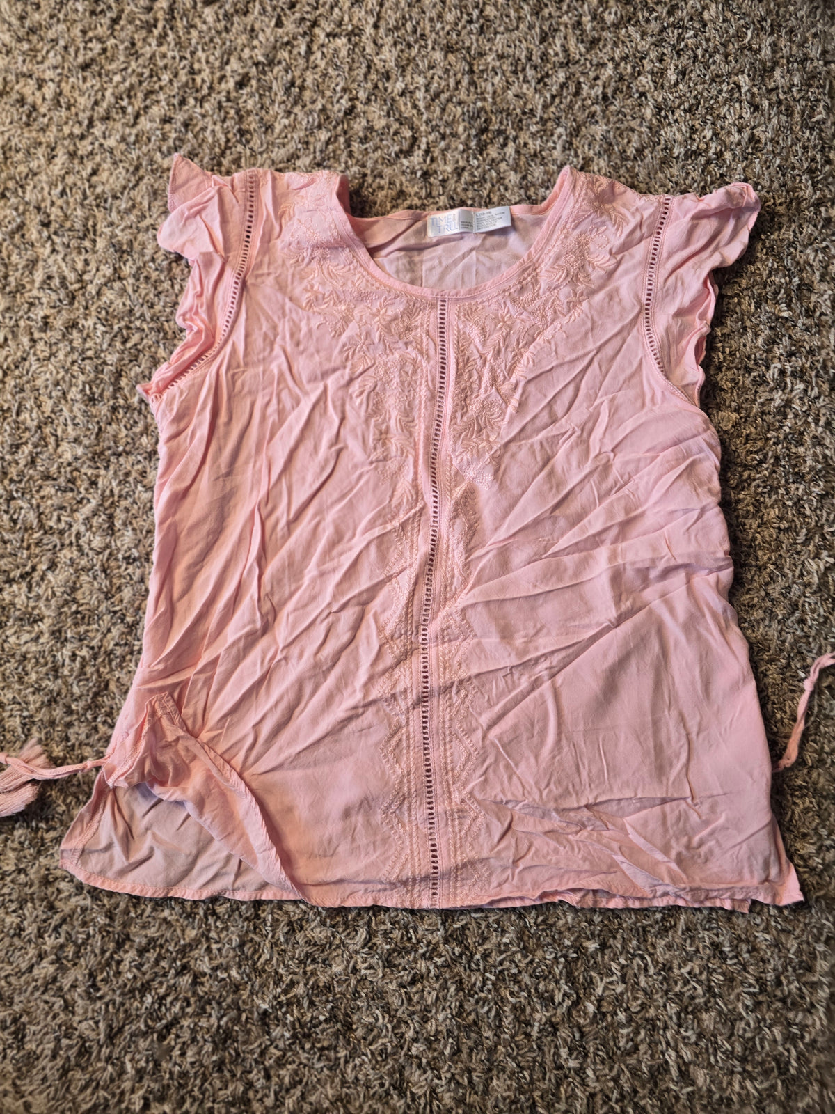 Time and Tru Women’s Large Pink Embroidered Flutter Sleeve Boho Top L 12-14