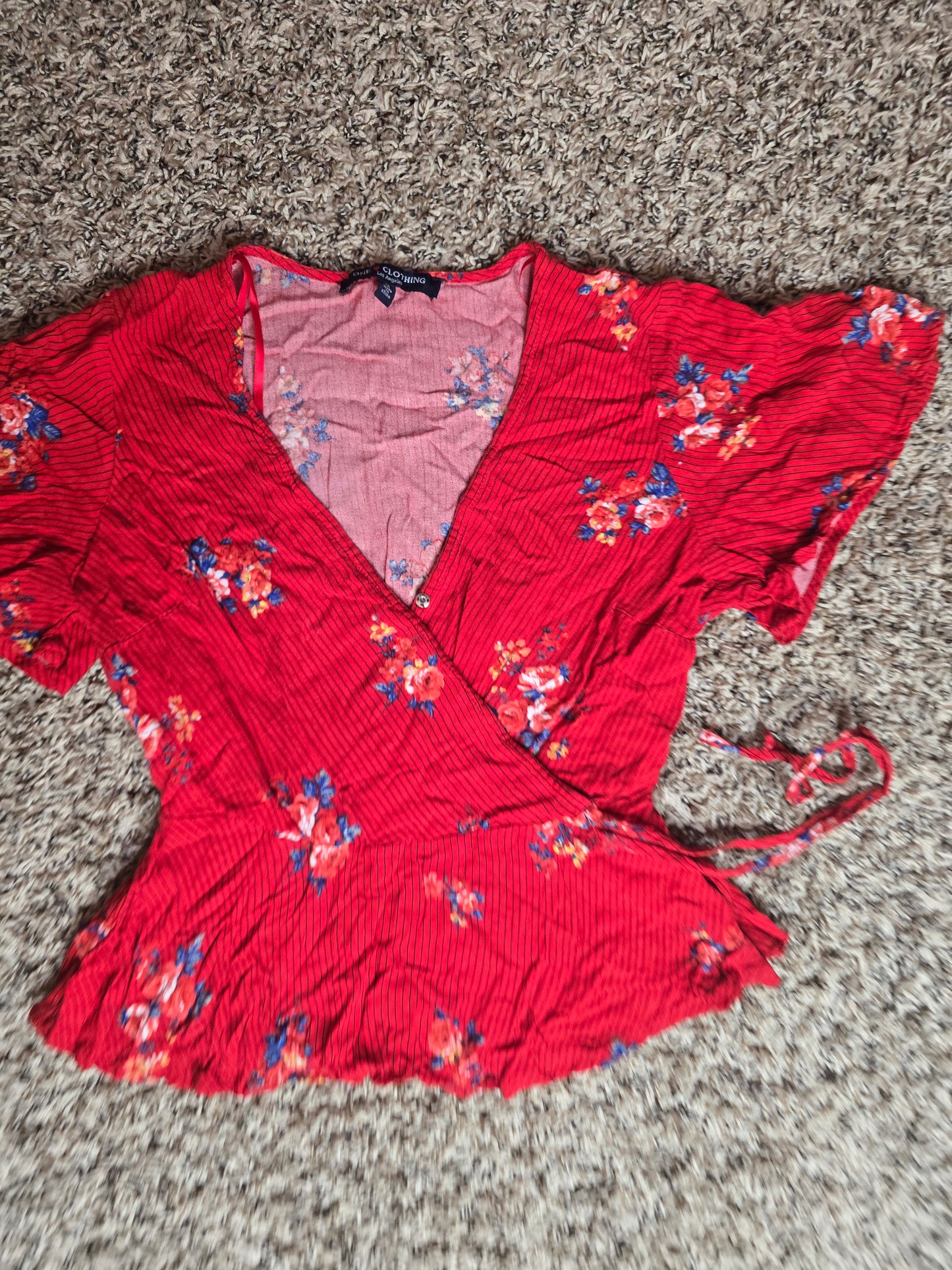 One Clothing Los Angeles Women's Floral Wrap Peplum Top