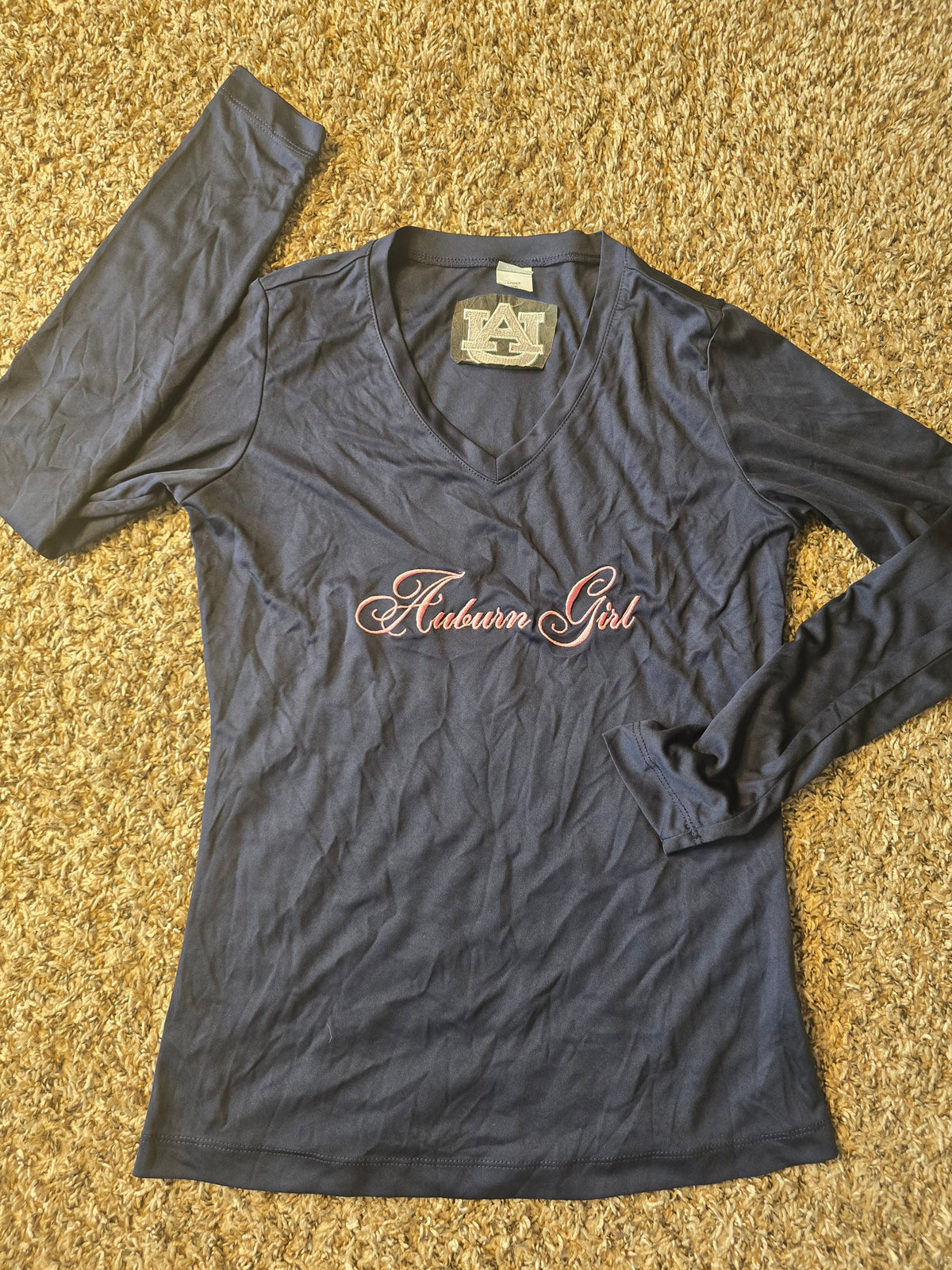 Auburn Tigers Women's XS Long Sleeve V-Neck Shirt Navy Blue Auburn Girl NCAA