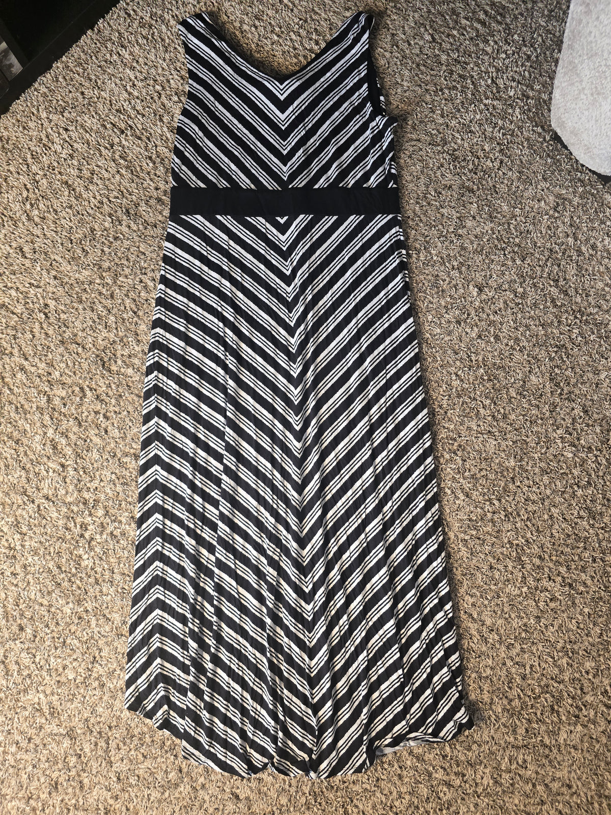 Mary McFadden Collection Black & White Chevron Stripe Maxi Dress XL