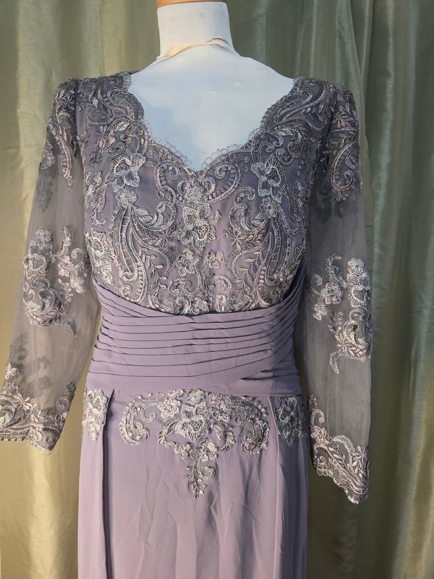 JJ's House Dusty Lavender Lace Formal Evening Gown – Women's Custom Size (See Measurements)