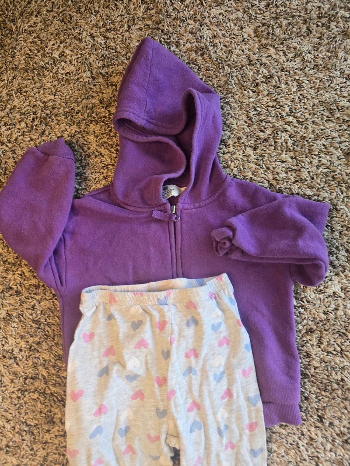 Girls H&M Purple Zip-Up Hoodie & DKNY Heart Print Leggings Set Size 4
