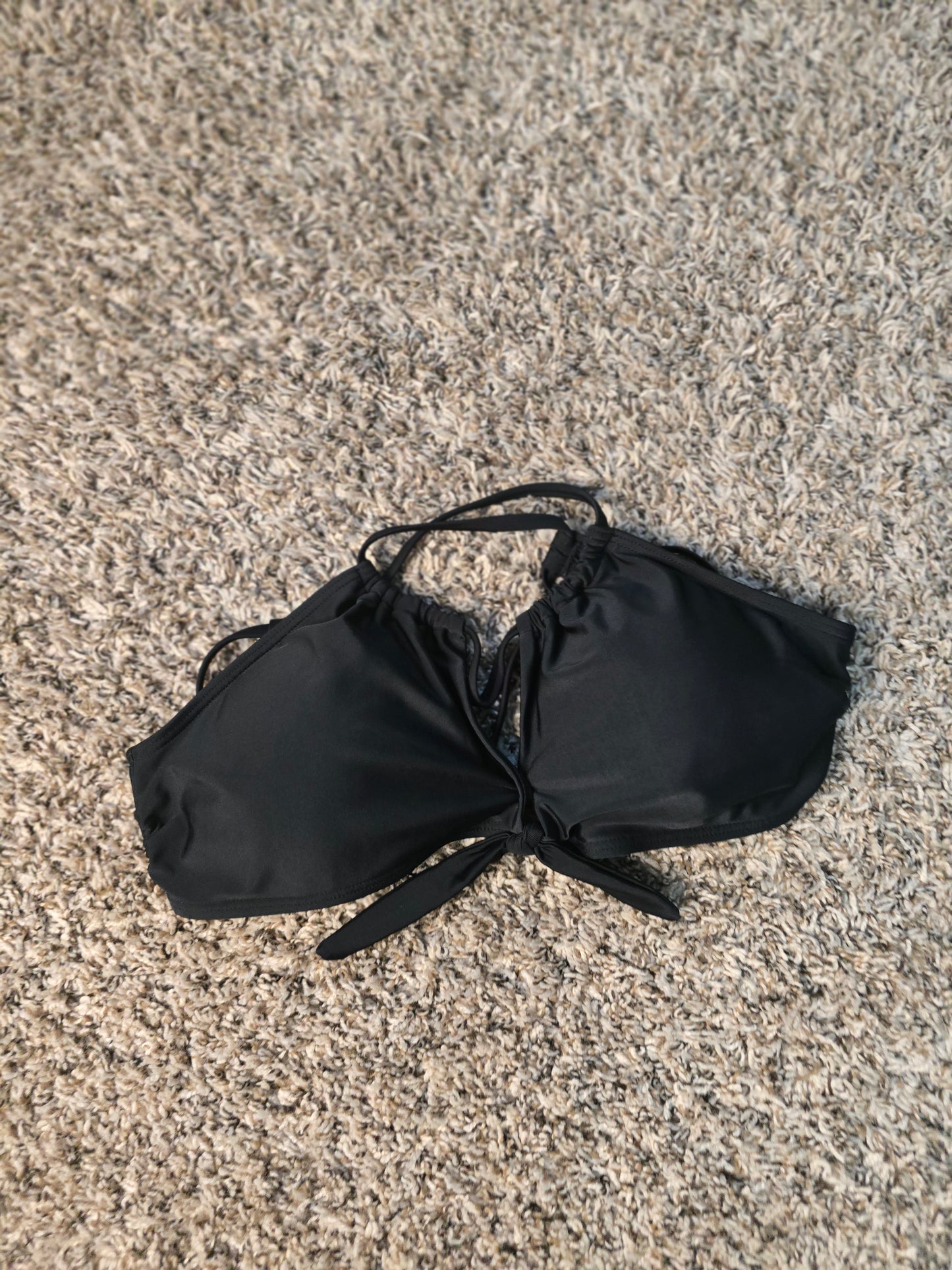 🖤 Black Halter Bikini / Swim Top – Sexy & Versatile