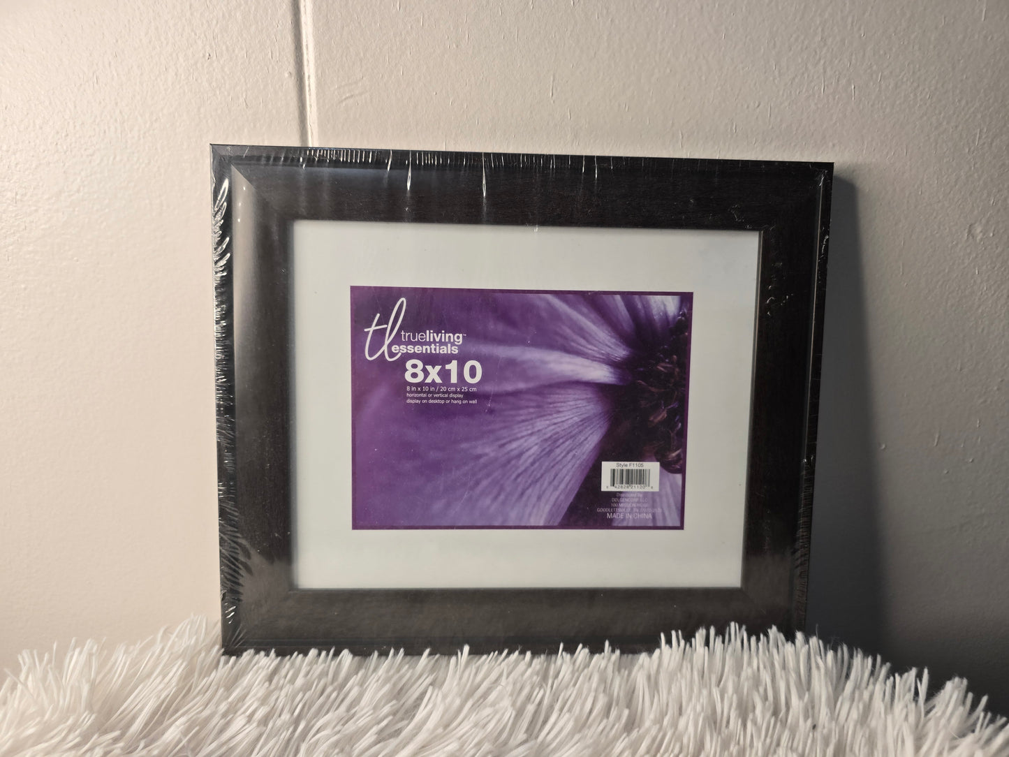 TrueLiving Essentials 8x10 Picture Frame