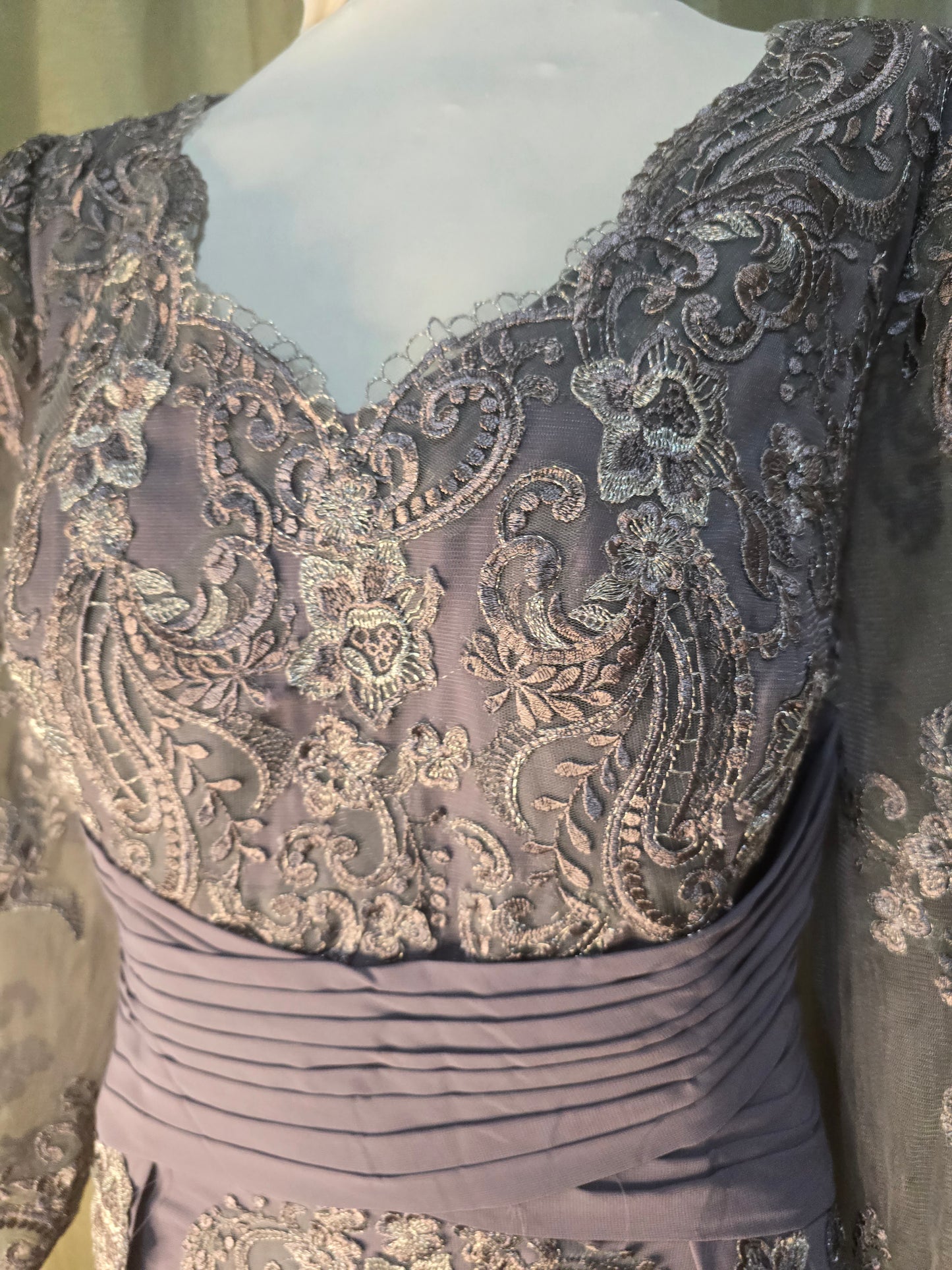 JJ's House Dusty Lavender Lace Formal Evening Gown – Women's Custom Size (See Measurements)